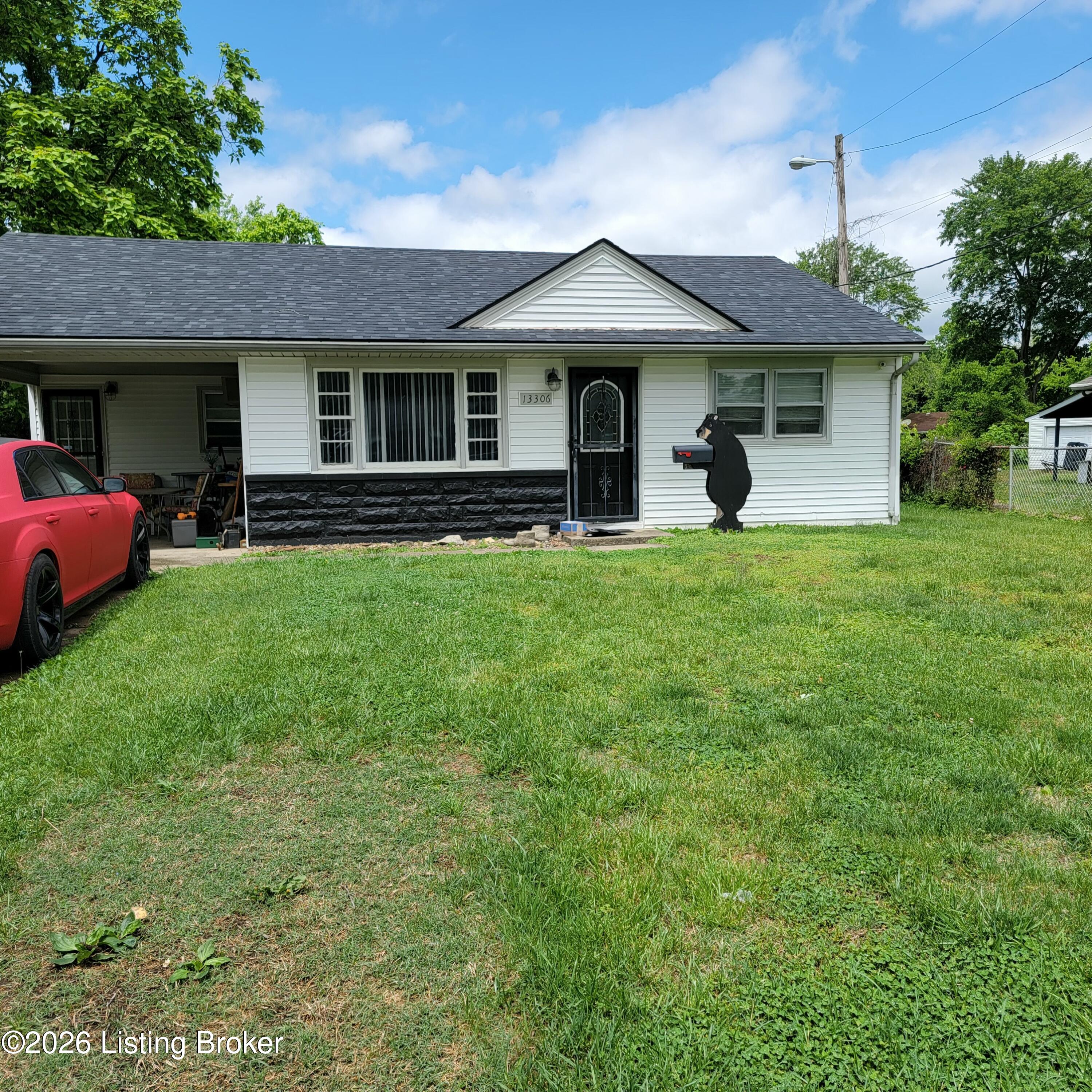 13306 Girvan Ave Property Photo 1