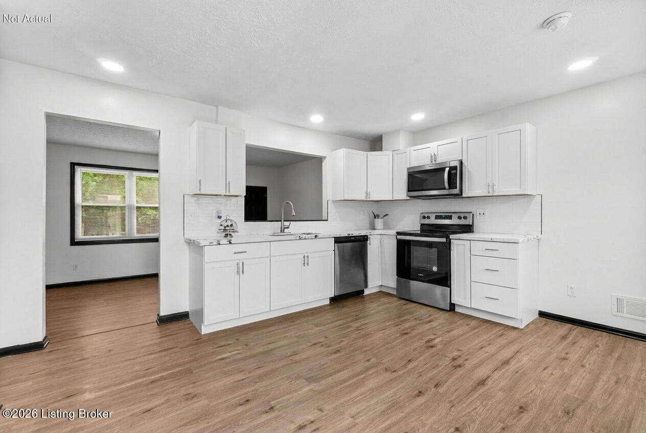5710 Midnight Ln Property Photo 2