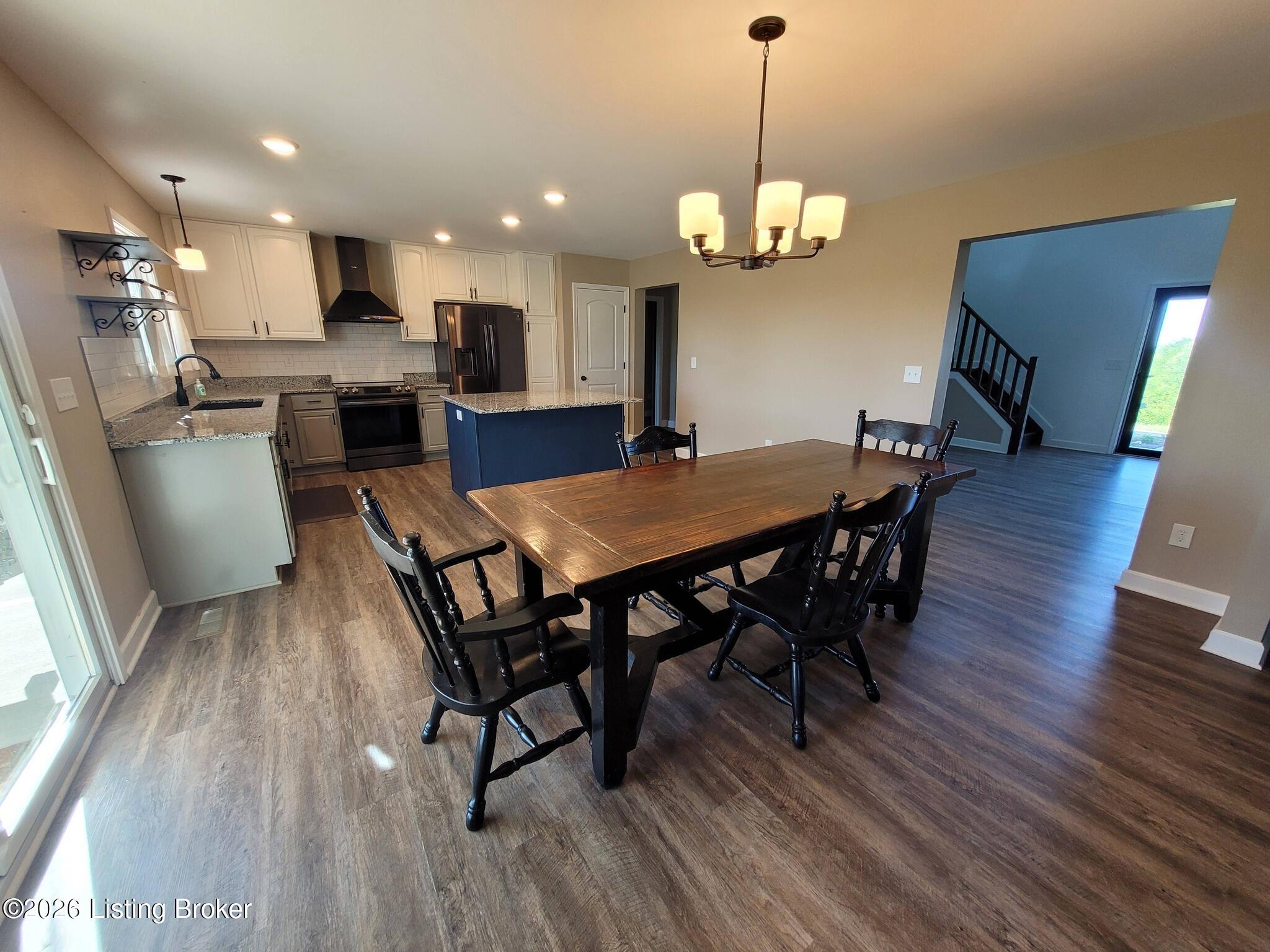 798 Ford Rd Property Photo 10