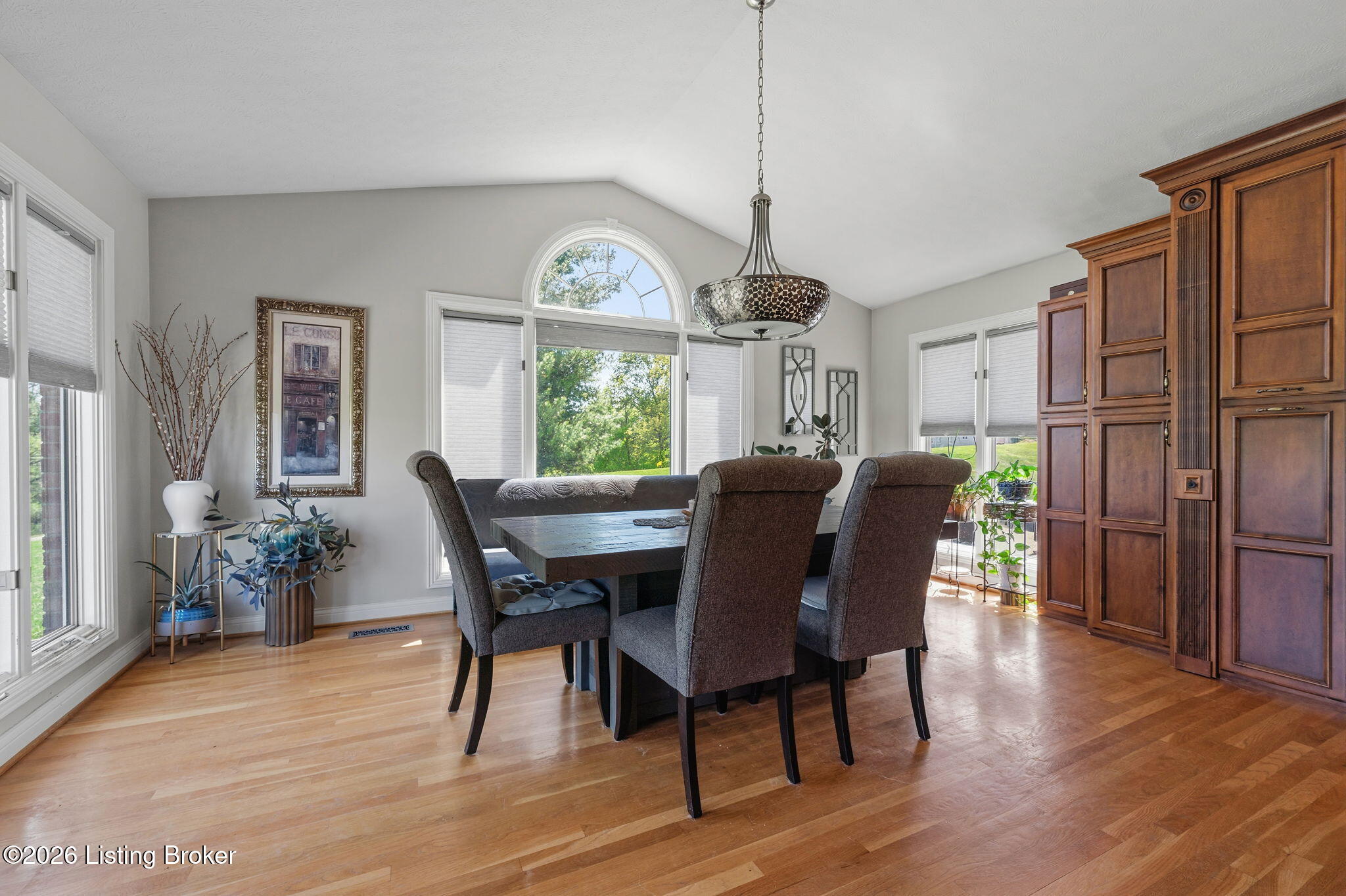 557 Saint Andrews Dr Property Photo 8