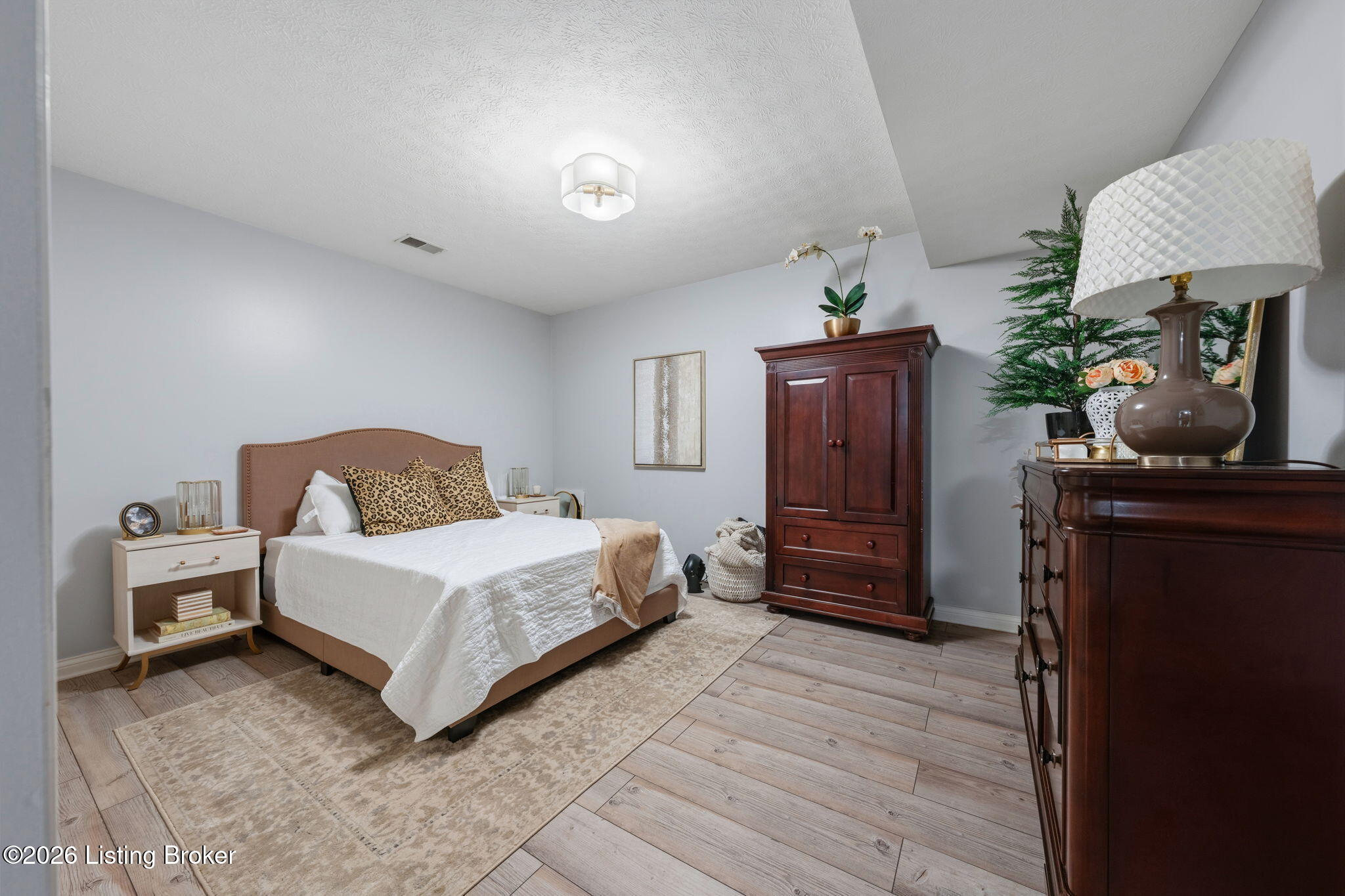 557 Saint Andrews Dr Property Photo 22