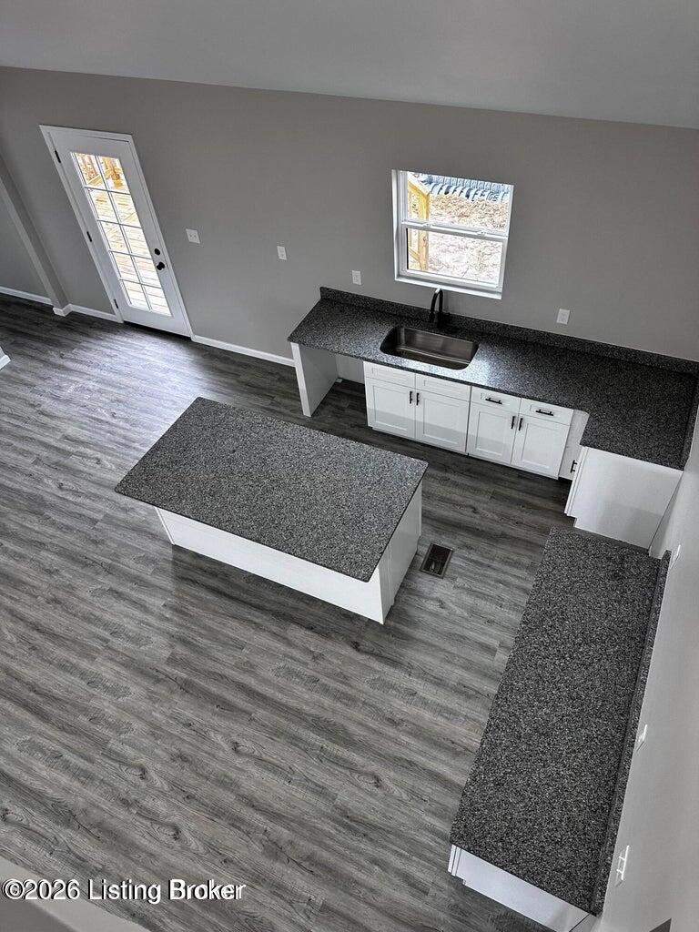 15 Luke St Property Photo 4