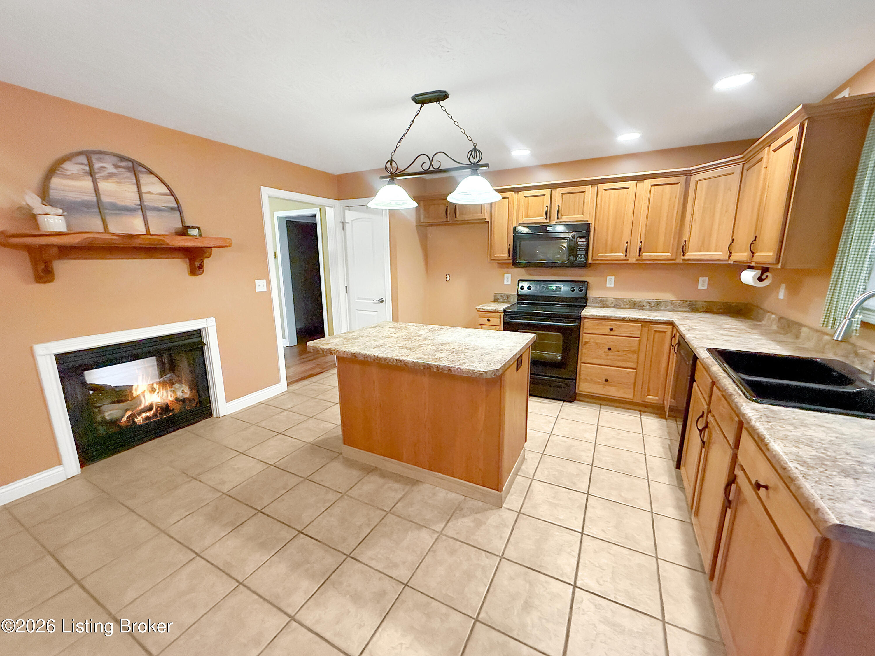 440 Stoney Ln Property Photo 13