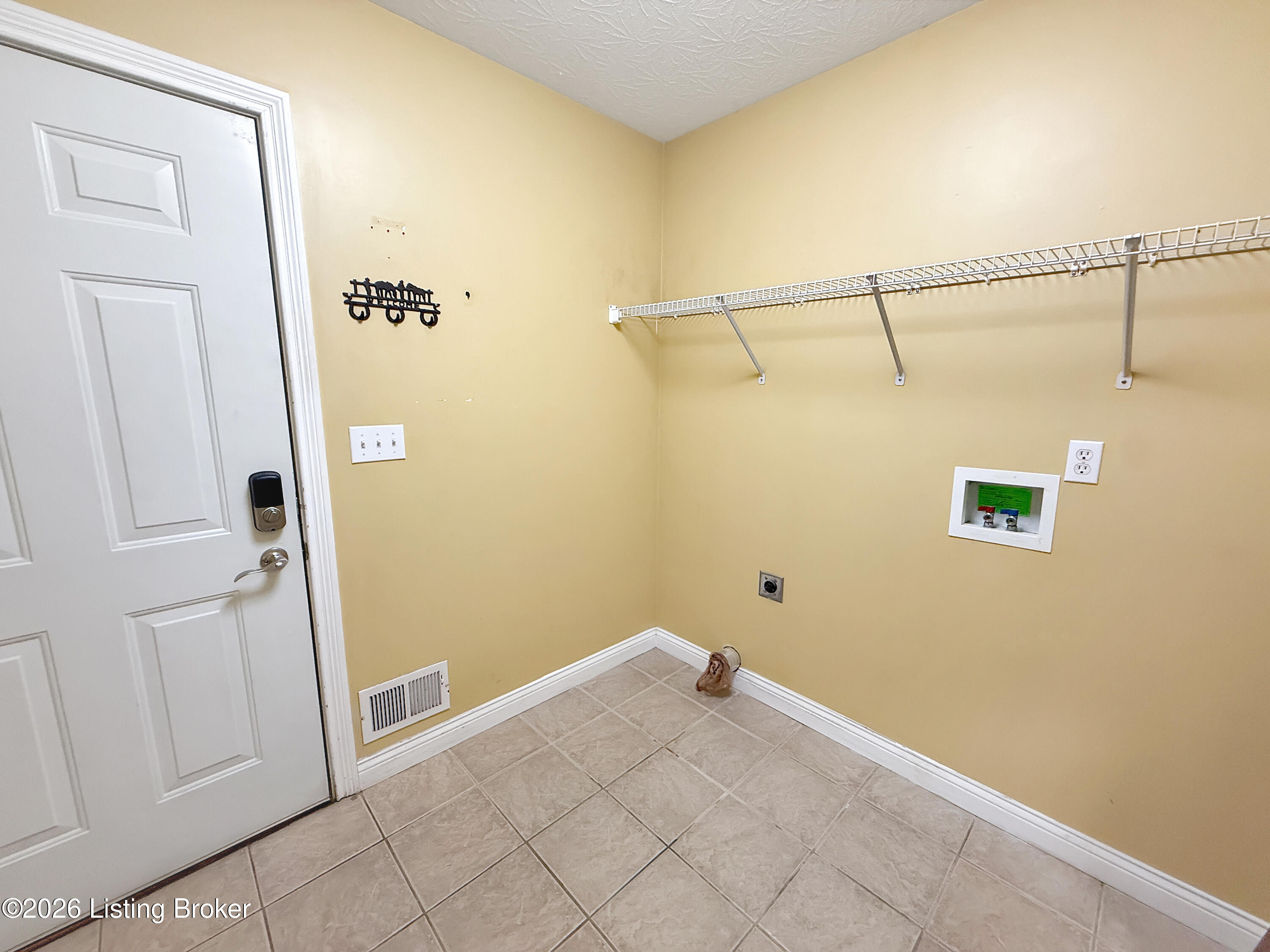 440 Stoney Ln Property Photo 24
