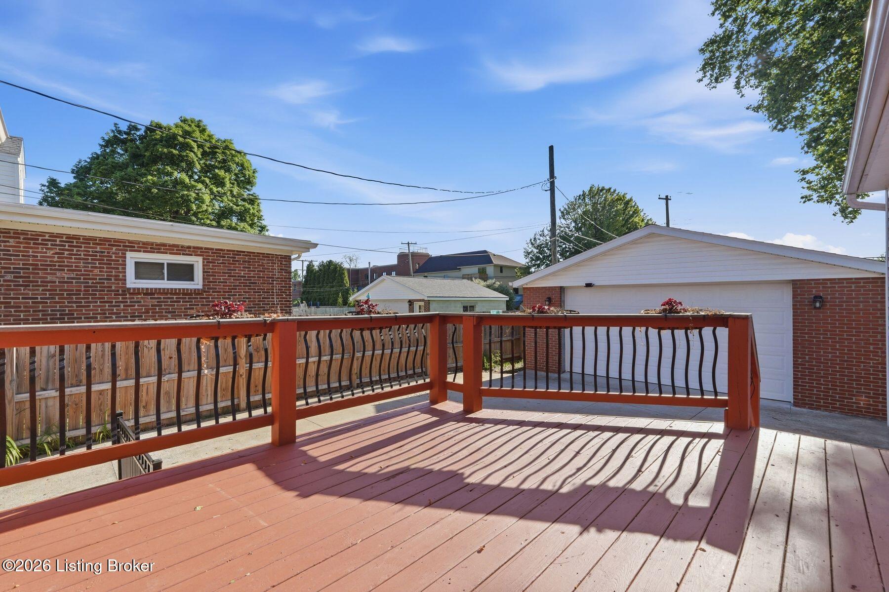 225 Brown Ave Property Photo 45
