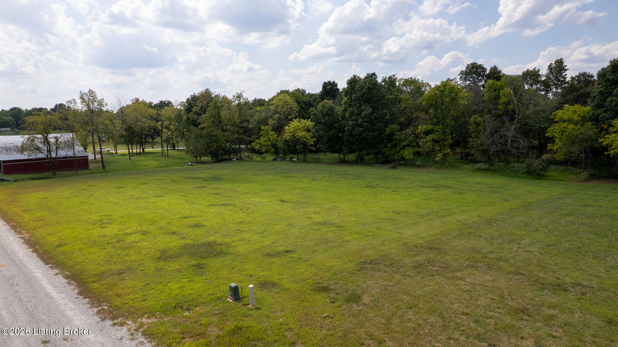 169 Chett Ln Property Photo 3