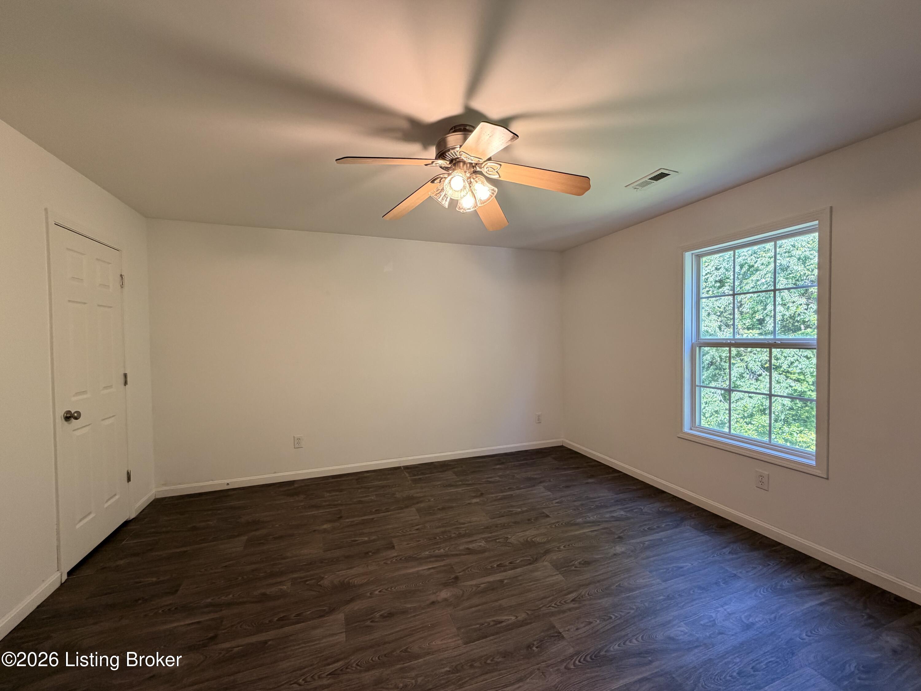 7001 Woodhaven Place Dr Property Photo 25