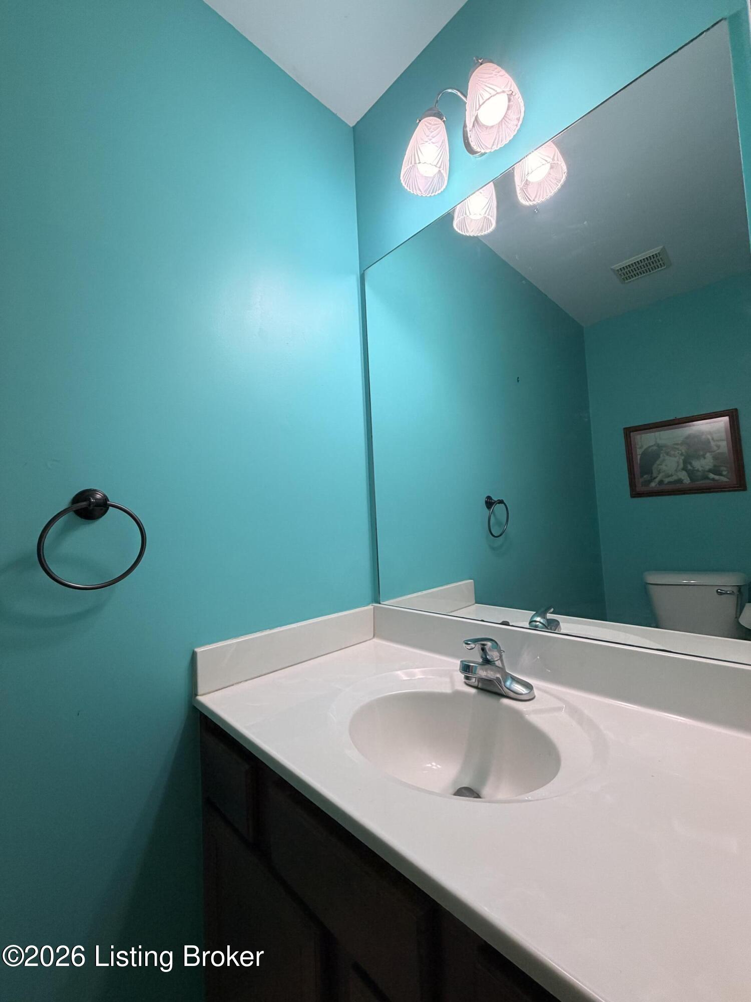 7001 Woodhaven Place Dr Property Photo 31