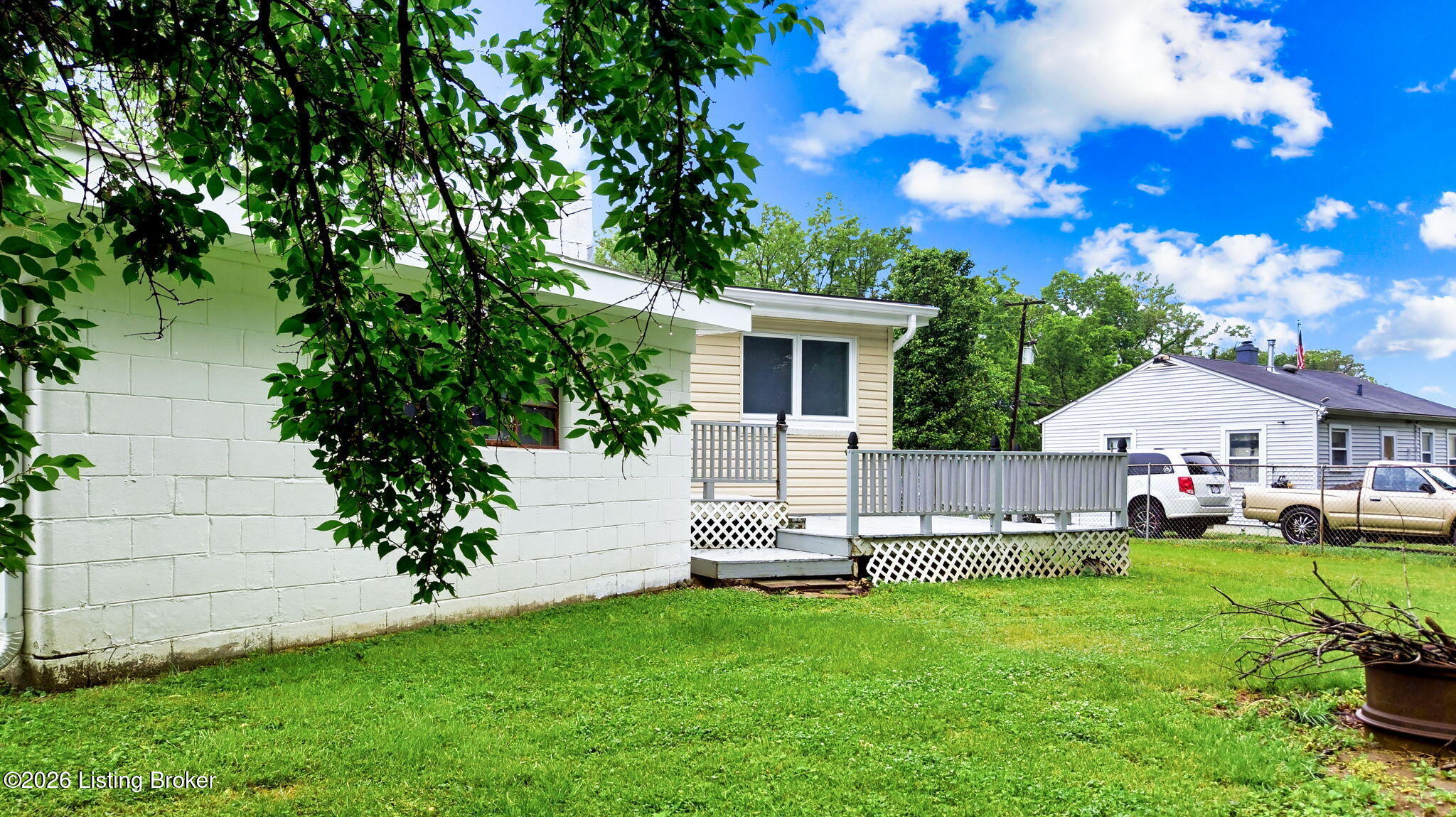 6413 Bethany Ln Property Photo 6