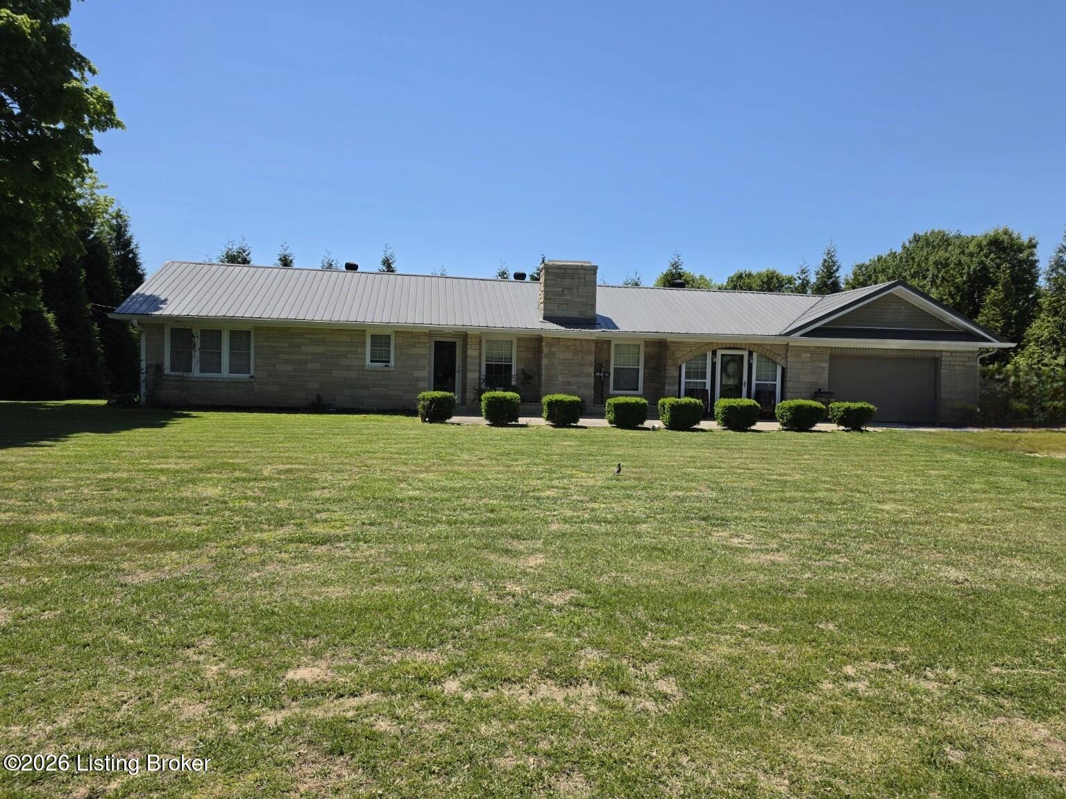 865 Tennessee Ridge Rd Property Photo 10