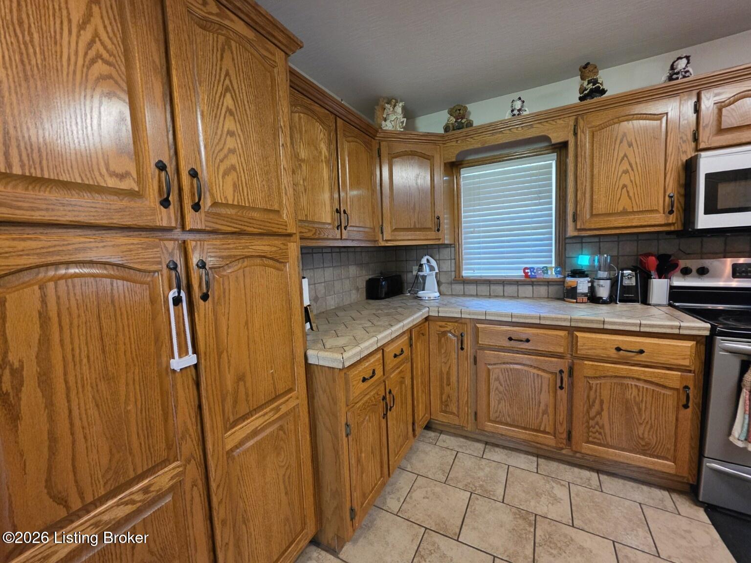 865 Tennessee Ridge Rd Property Photo 14
