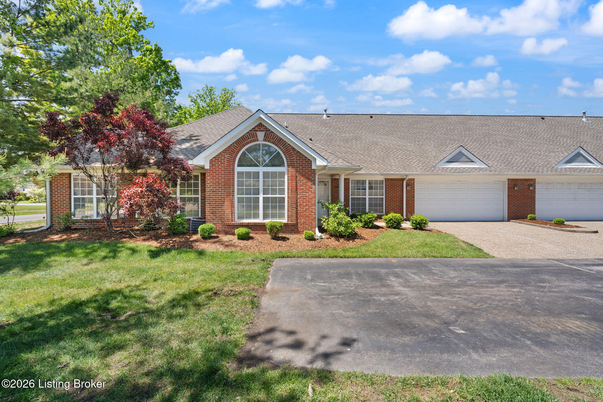 10546 Monticello Forest Cir Property Photo 1
