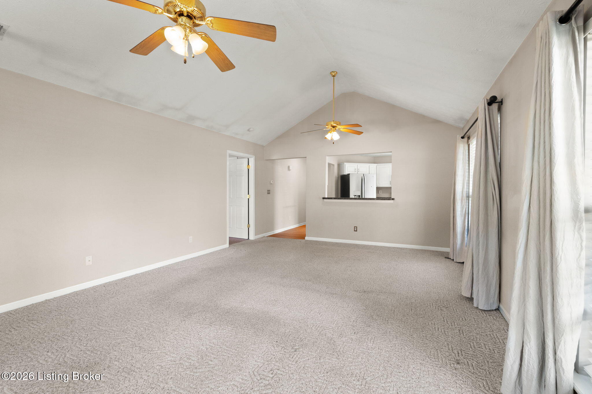 10546 Monticello Forest Cir Property Photo 8
