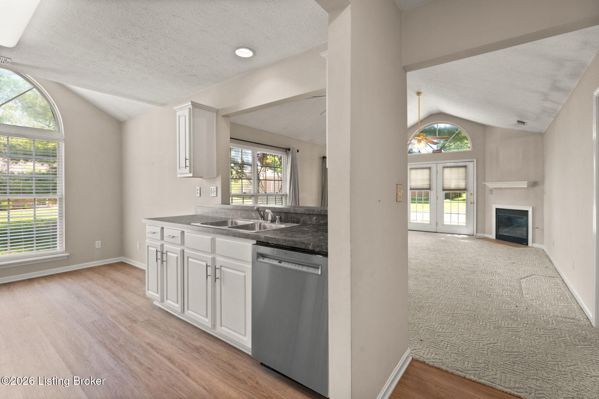 10546 Monticello Forest Cir Property Photo 12