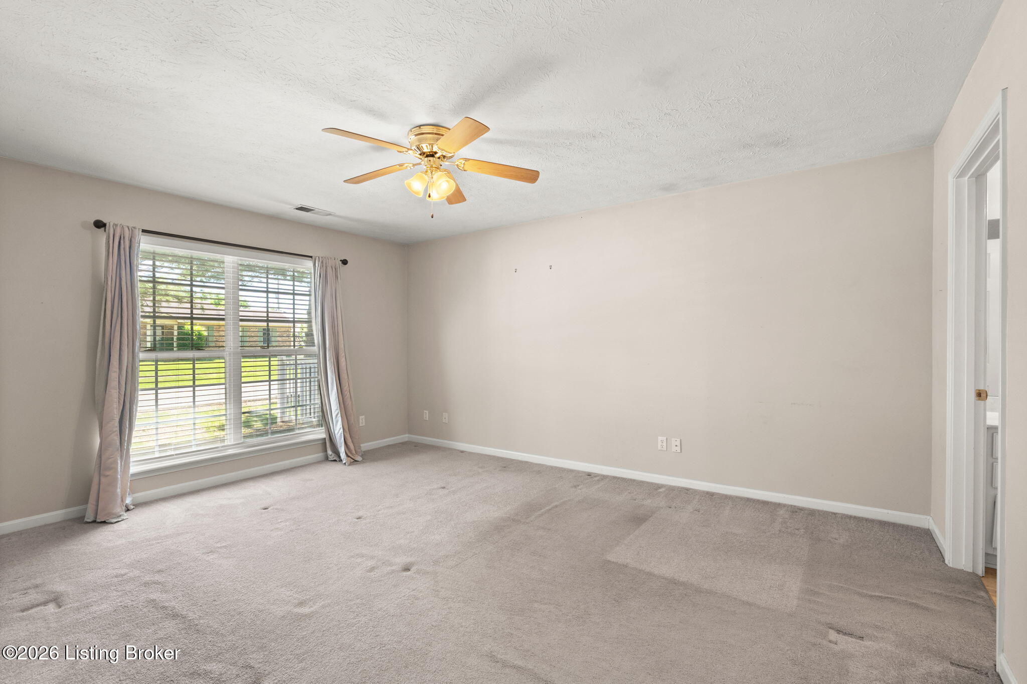 10546 Monticello Forest Cir Property Photo 18