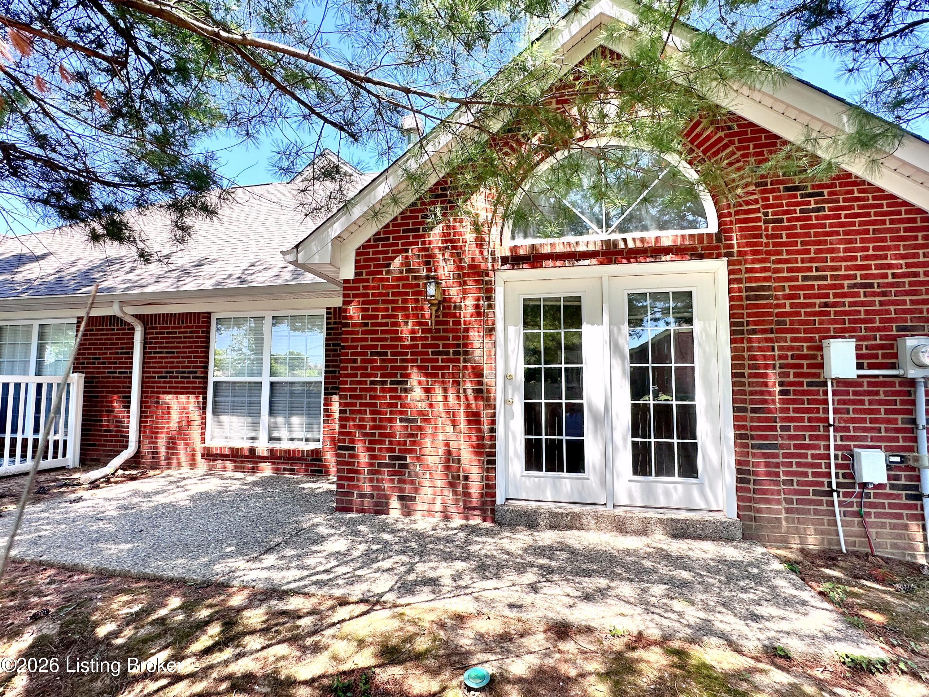 10546 Monticello Forest Cir Property Photo 32