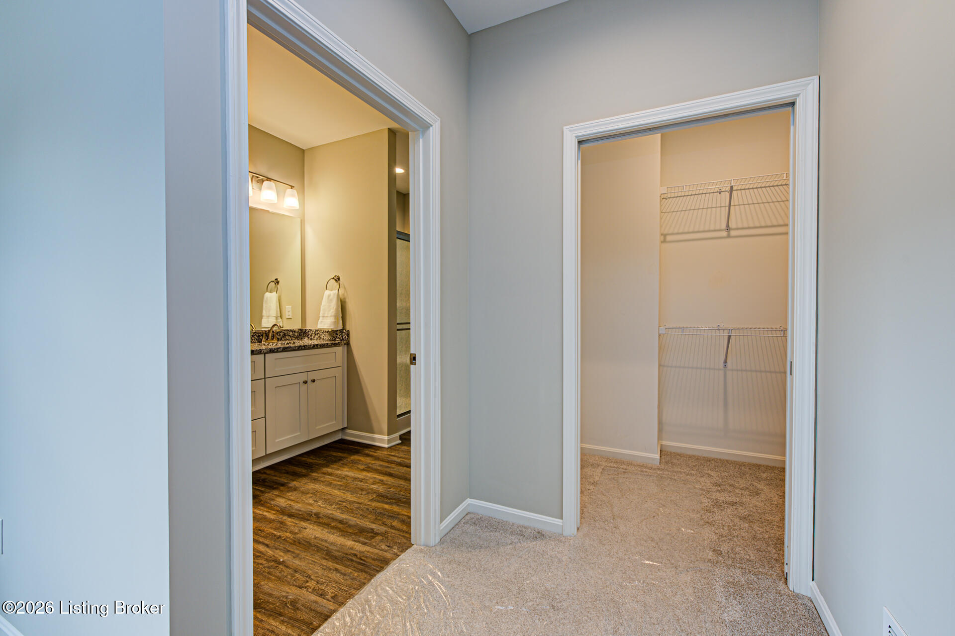 10211 Lark Meadow Dr Property Photo 12