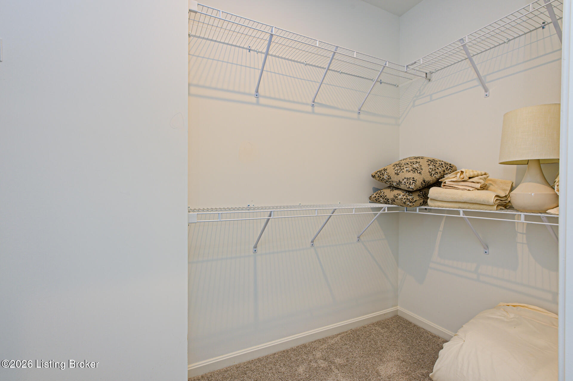 10211 Lark Meadow Dr Property Photo 16