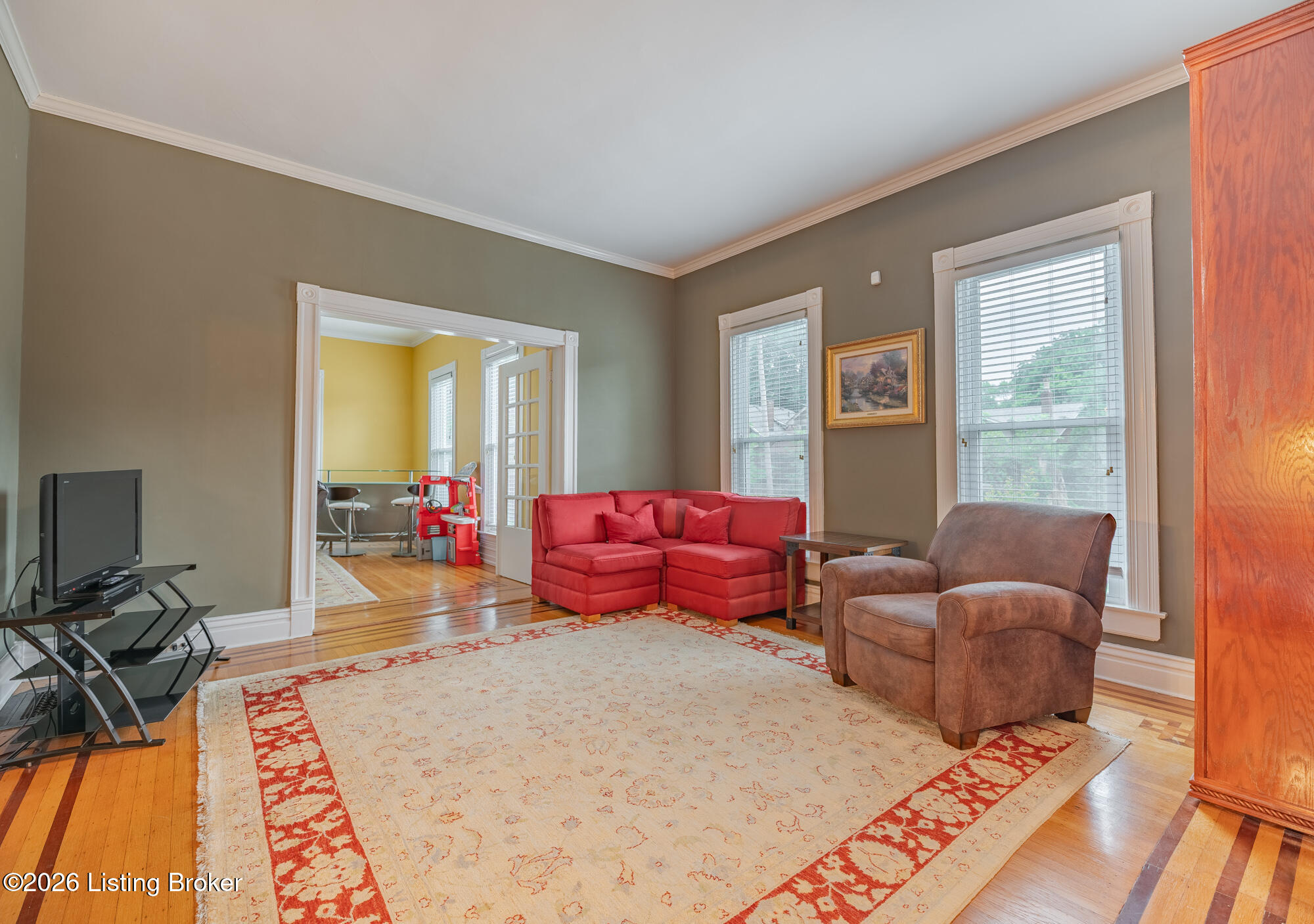 2037 Alta Ave Property Photo 5