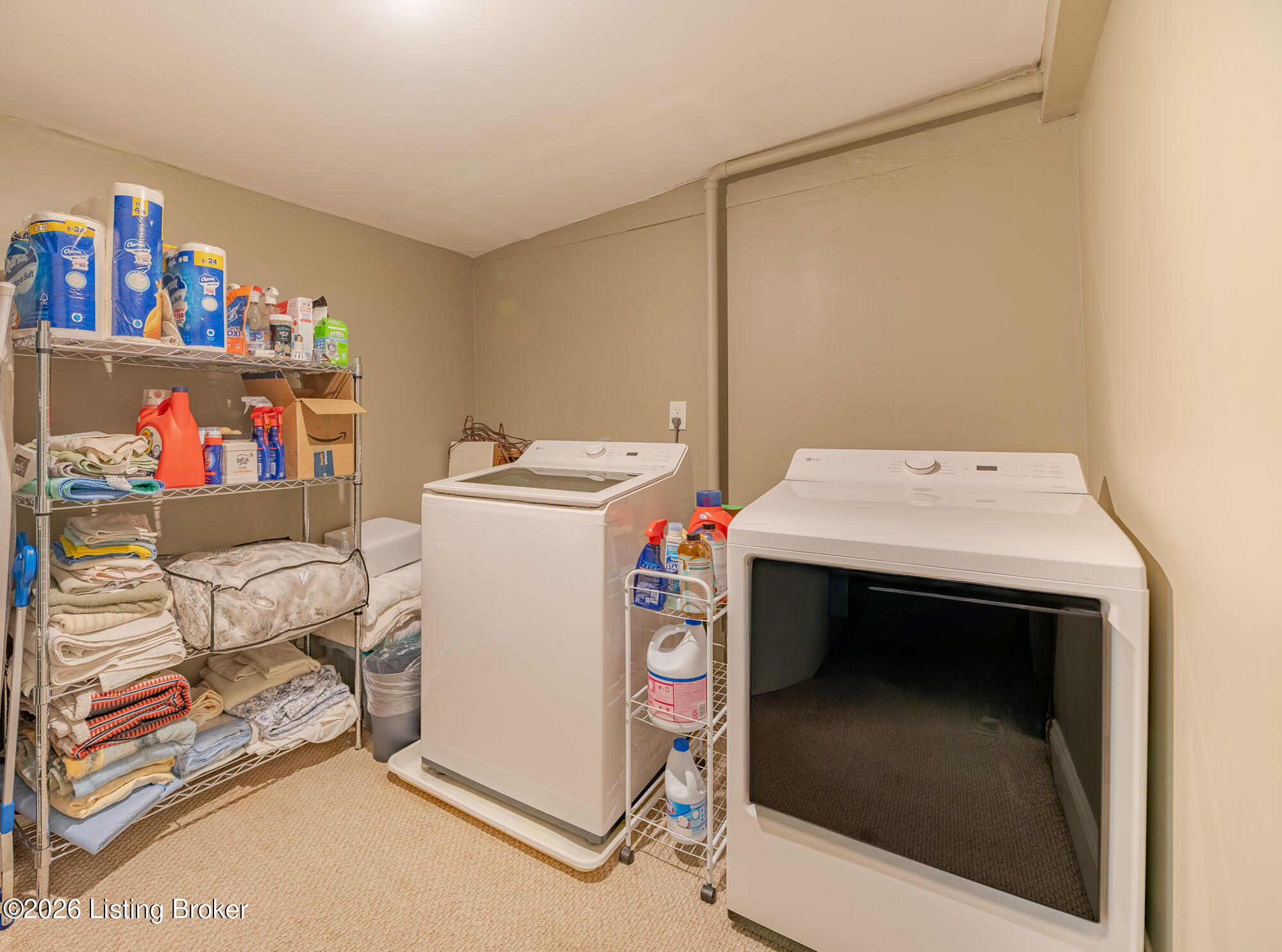 2037 Alta Ave Property Photo 22