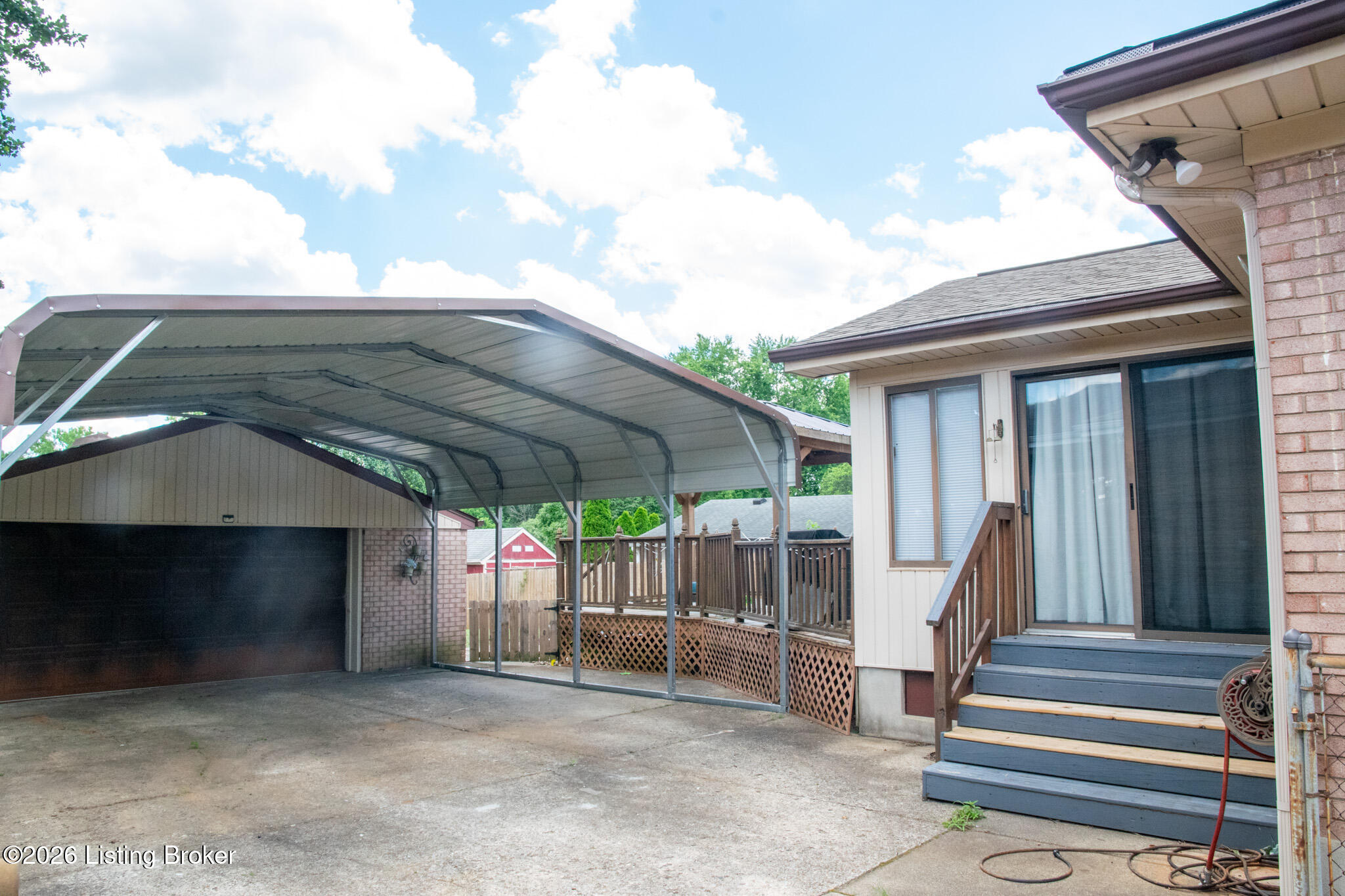 6906 Shareith Dr Property Photo 5