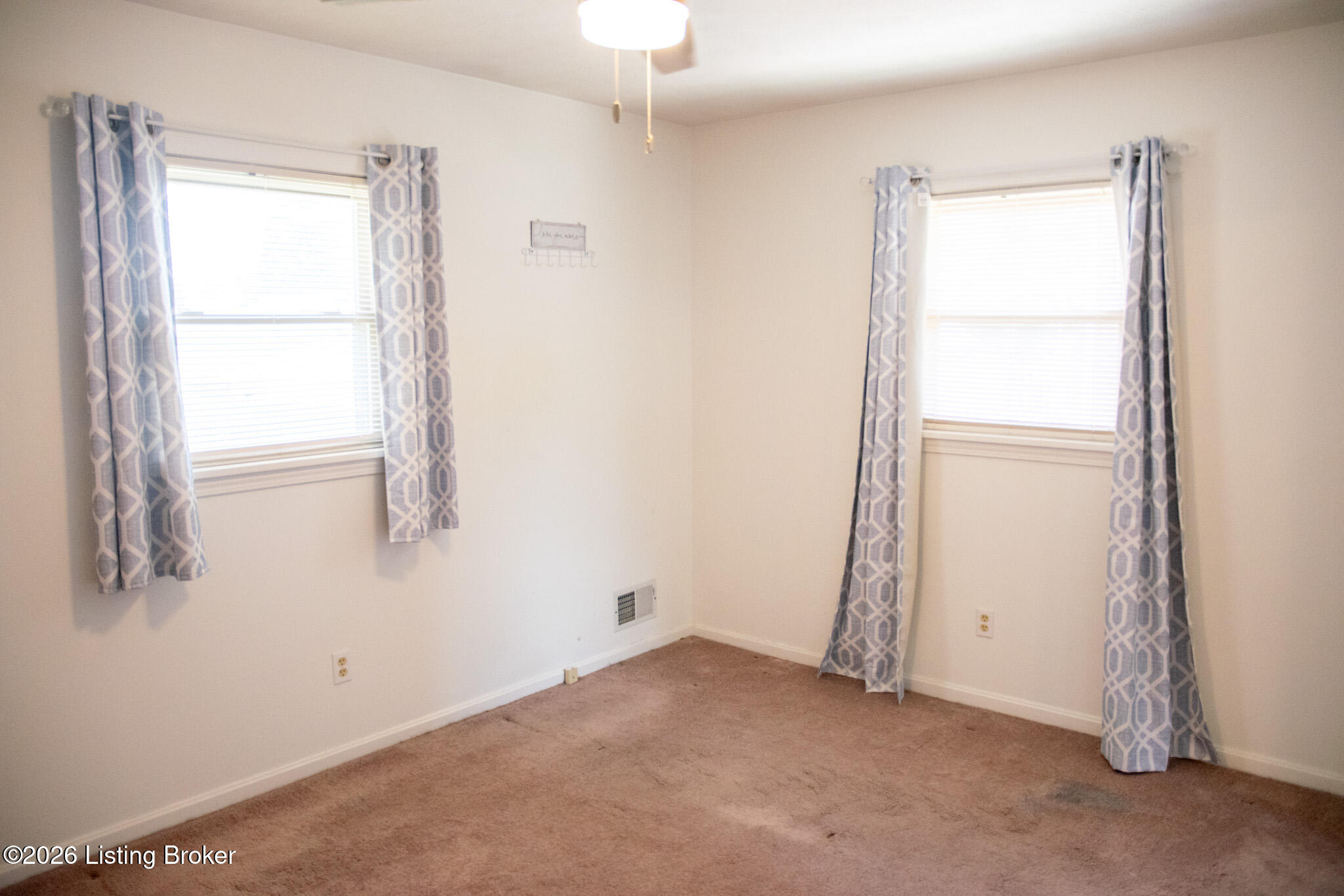 6906 Shareith Dr Property Photo 18