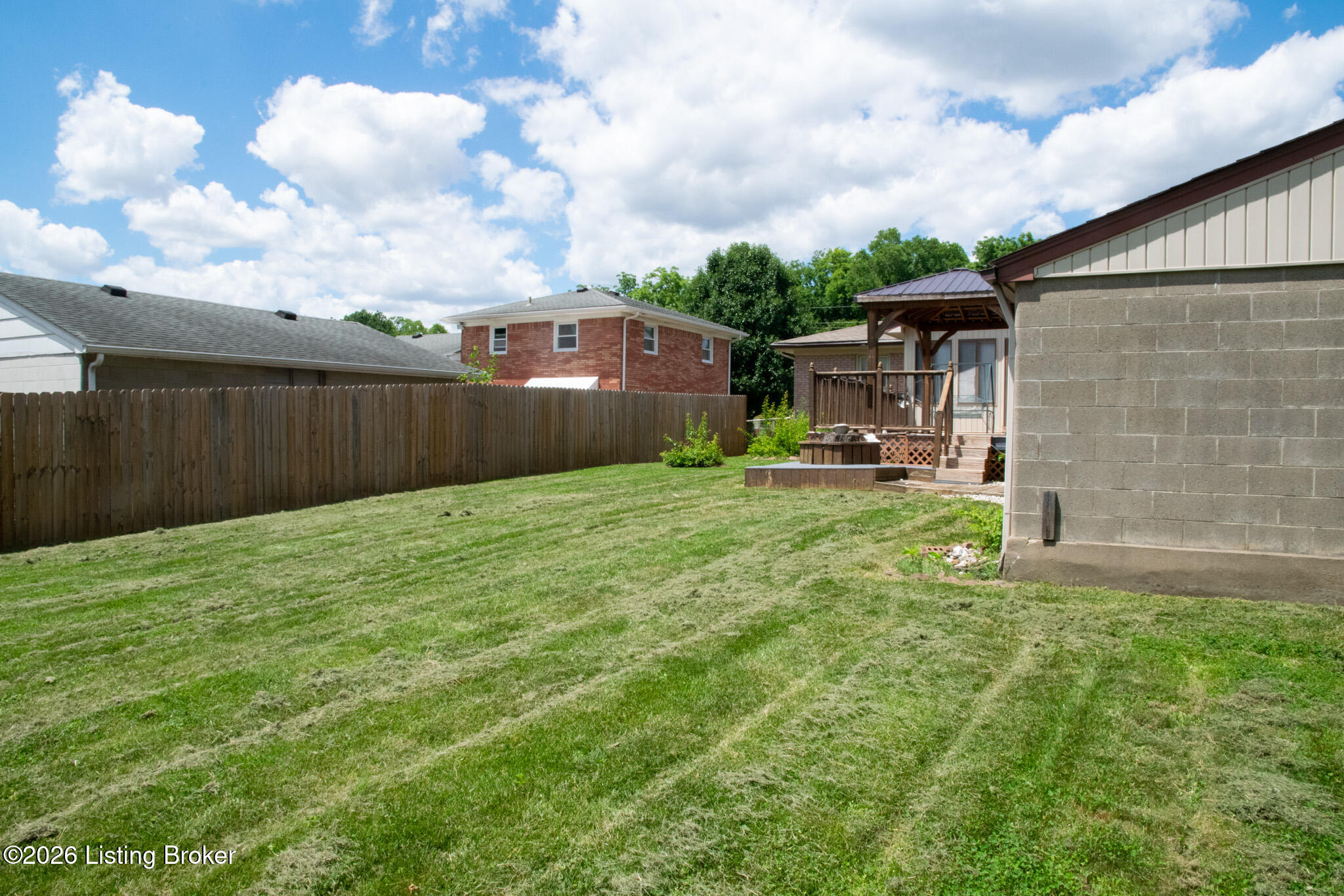 6906 Shareith Dr Property Photo 37