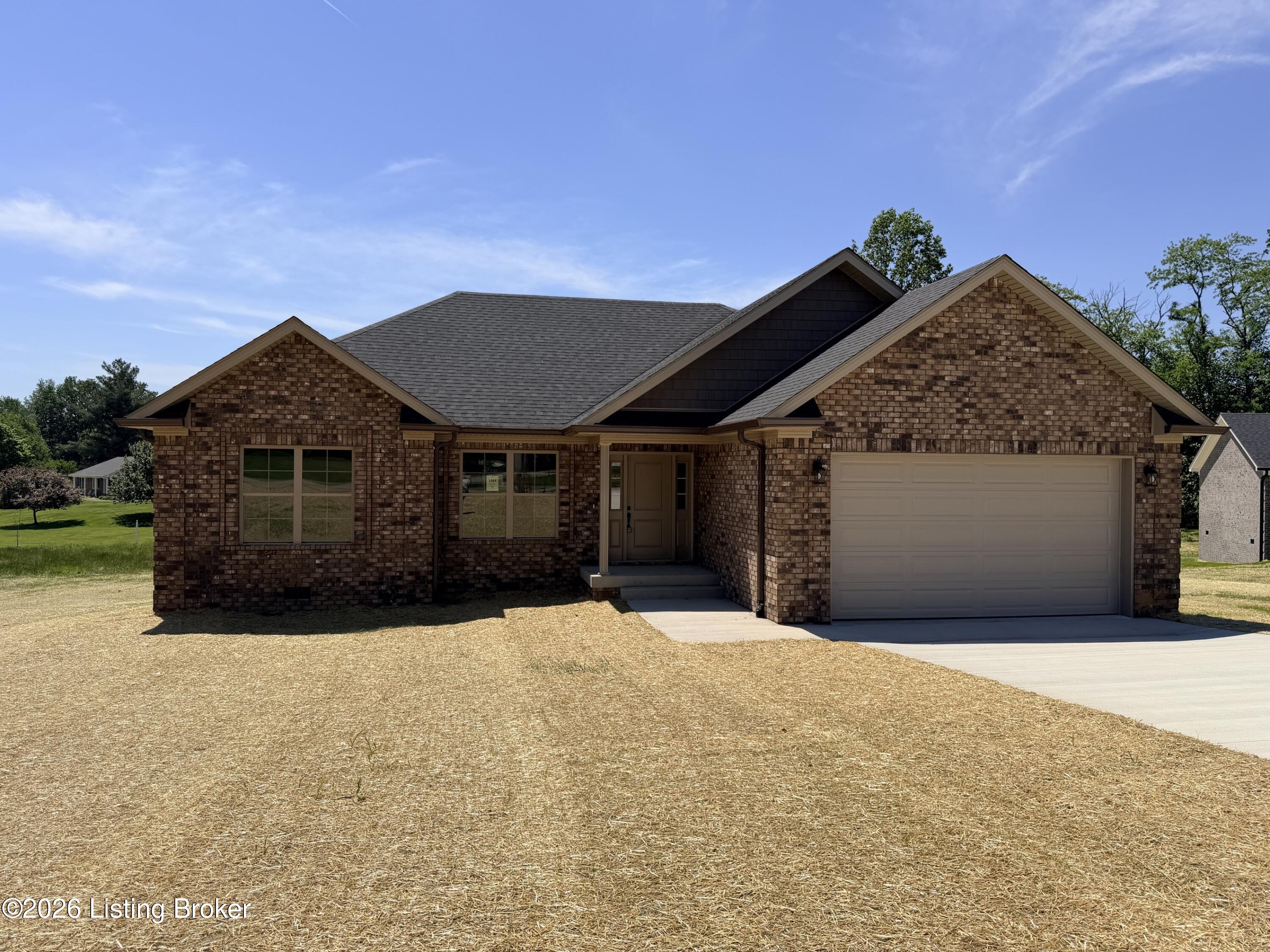 1464 Tucker Dr Property Photo 1