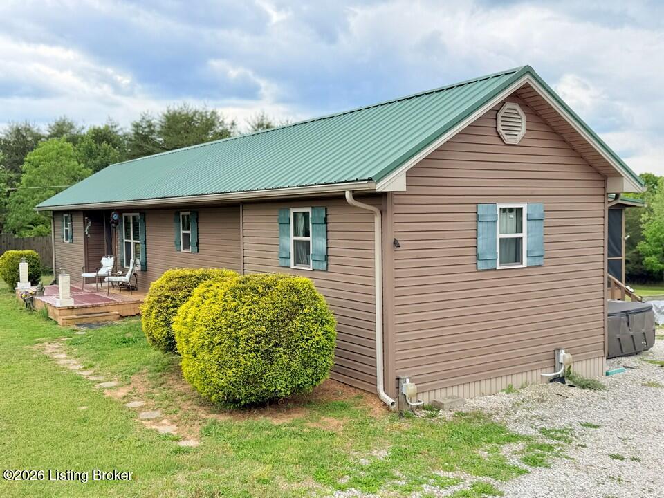 368 Nosey Creek Ct Property Photo 4
