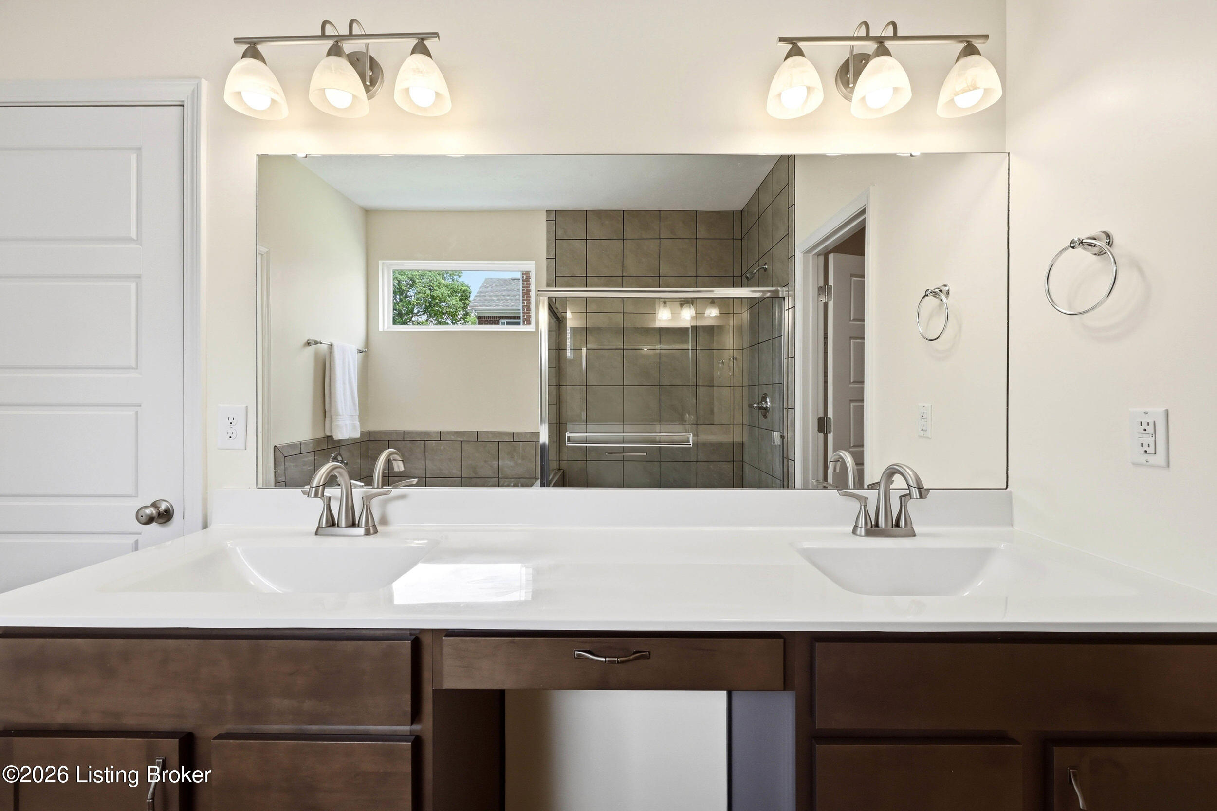 3516 Devonshire Dr Property Photo 24