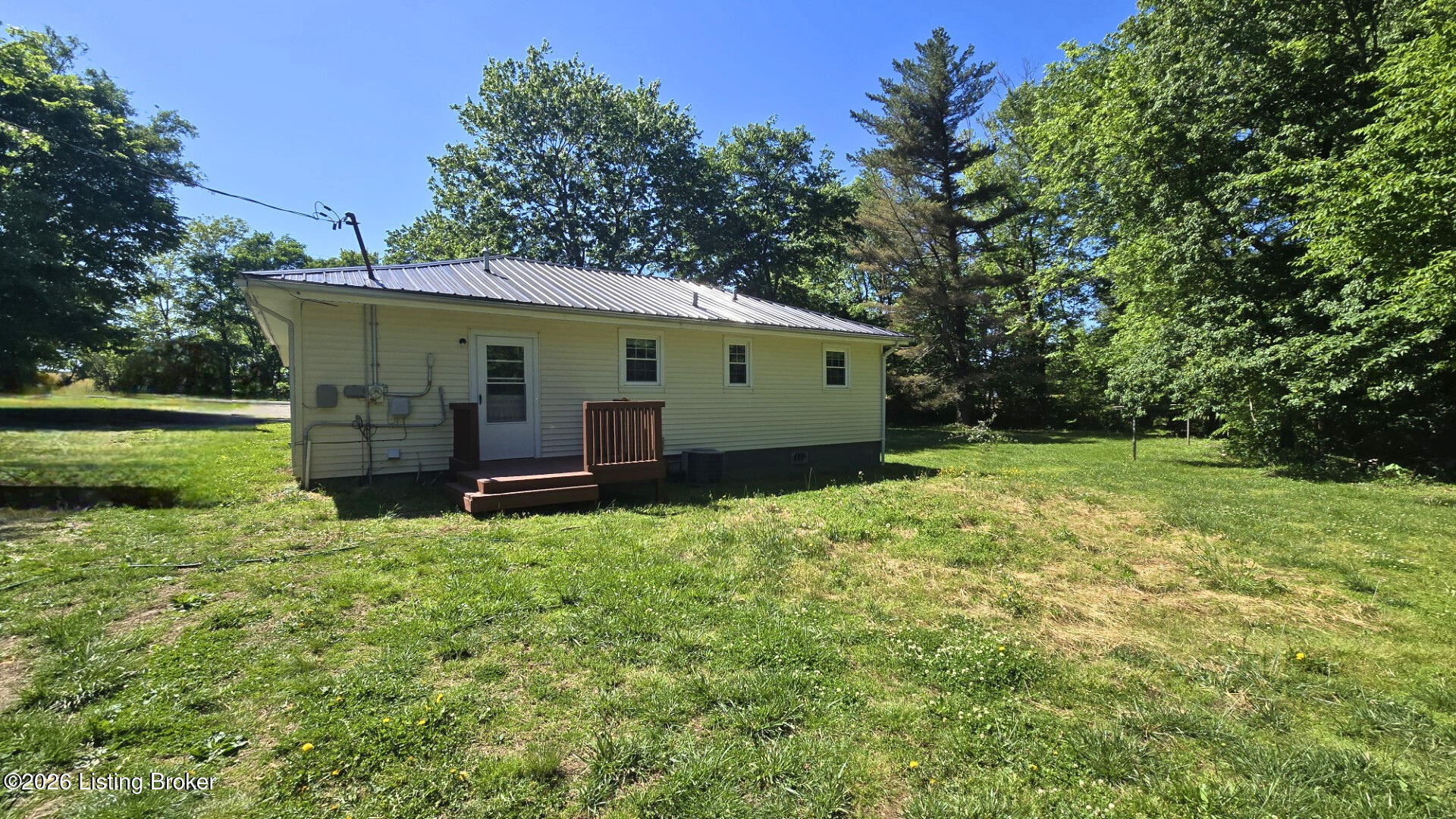 6628 Greensburg Rd Property Photo 7