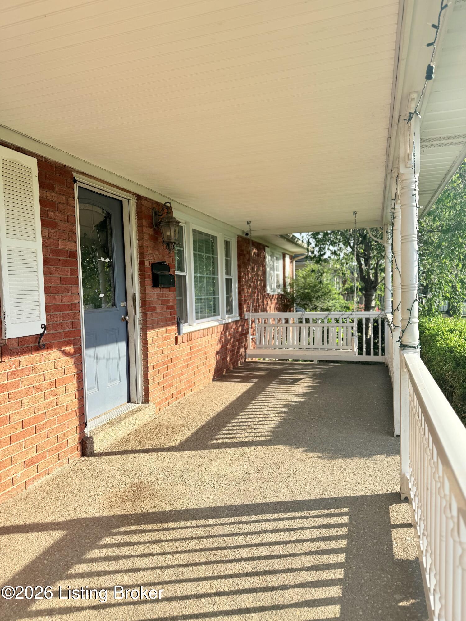 11615 Semillon Ln Property Photo 4