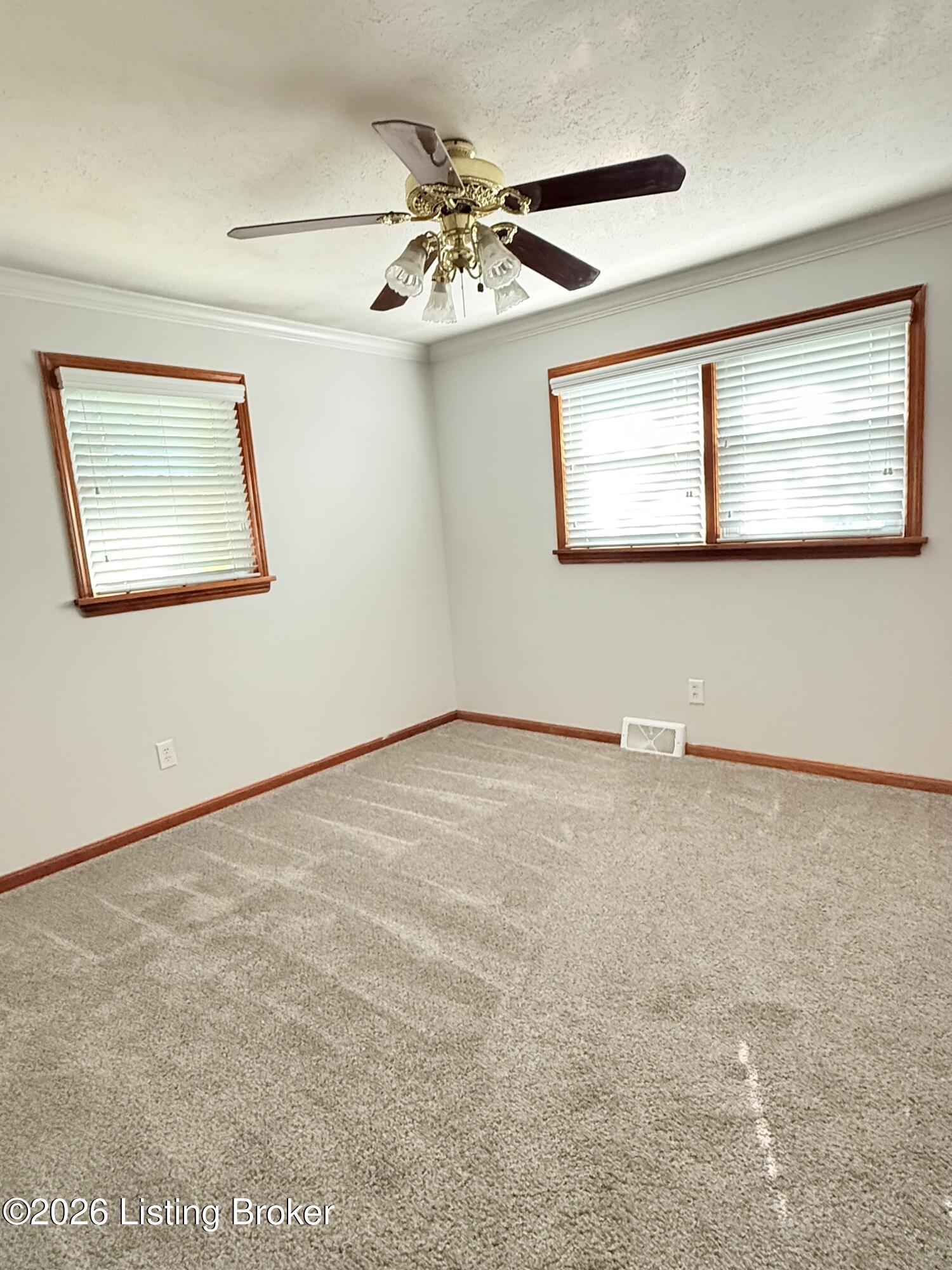 11615 Semillon Ln Property Photo 17