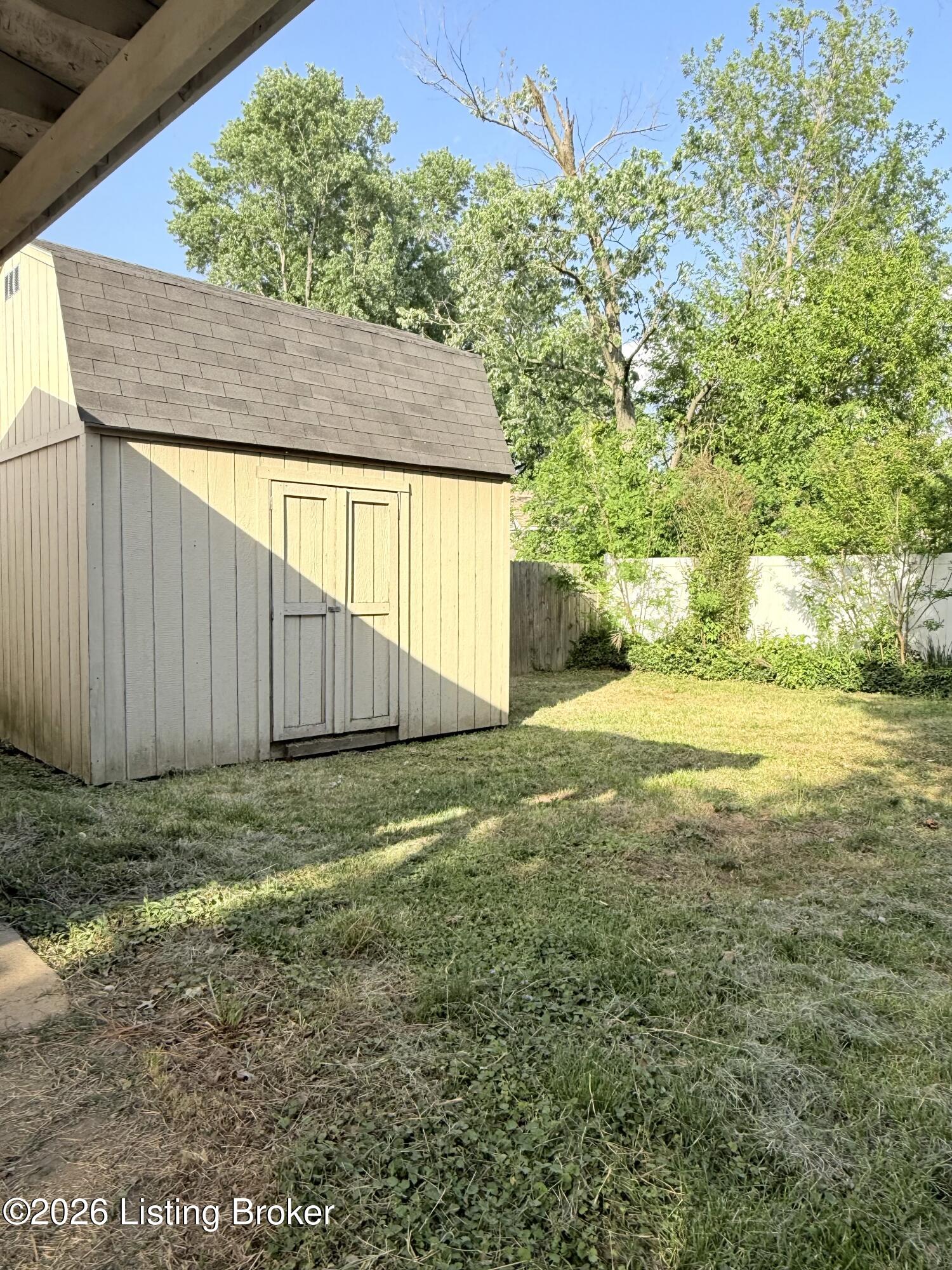 11615 Semillon Ln Property Photo 38