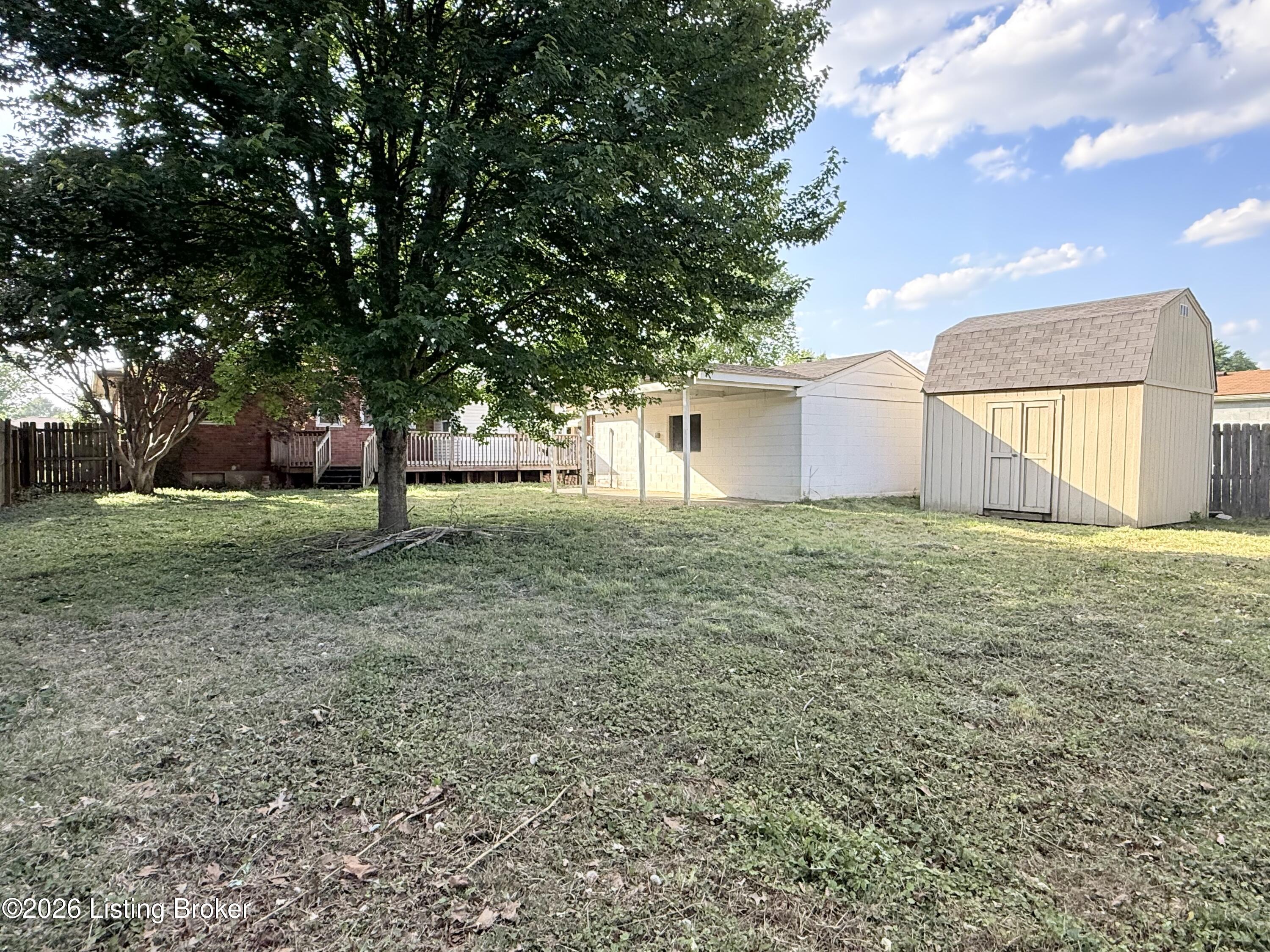 11615 Semillon Ln Property Photo 39