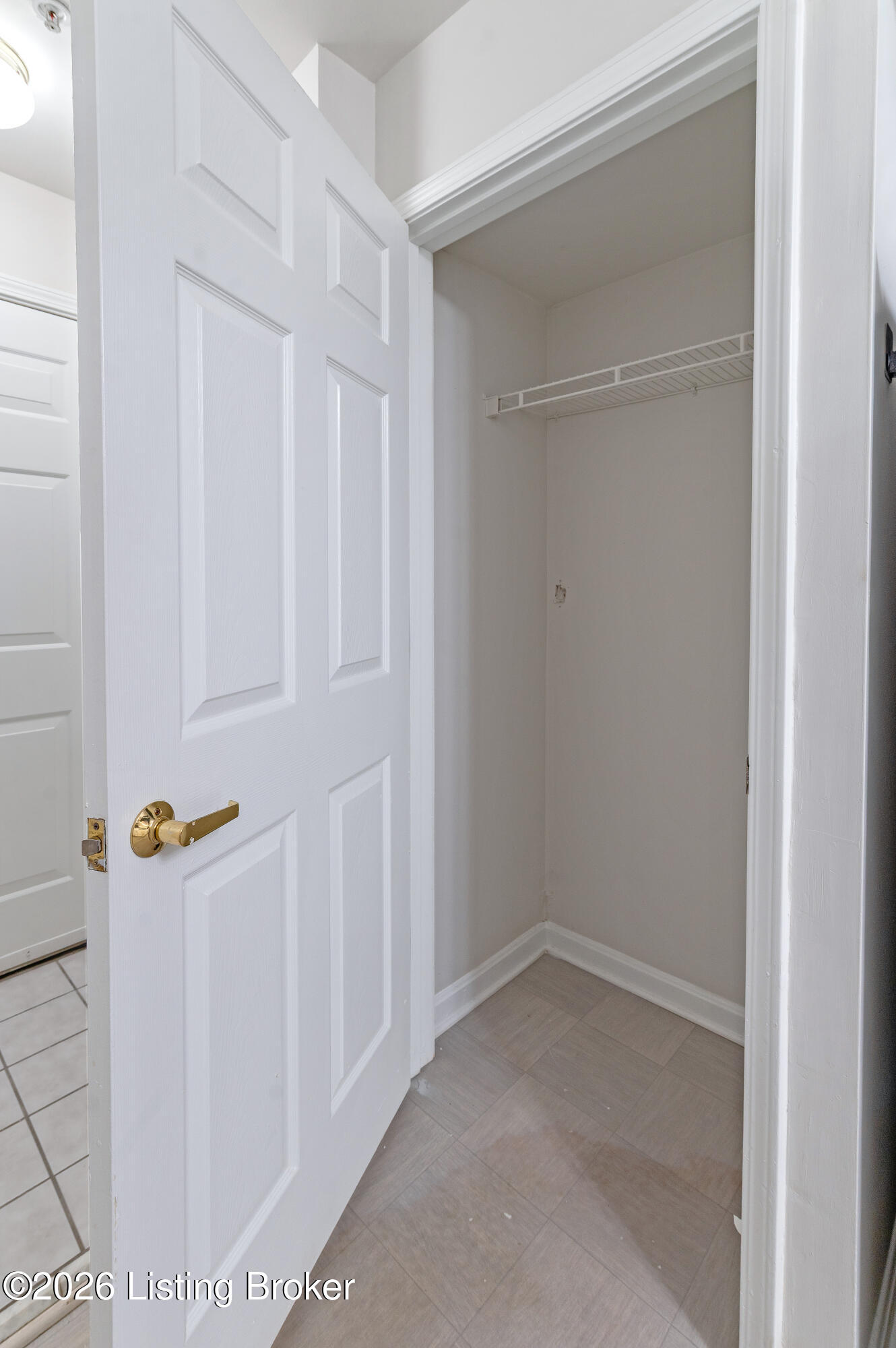 2730 Brownsboro Rd Apt 144 Property Photo 4
