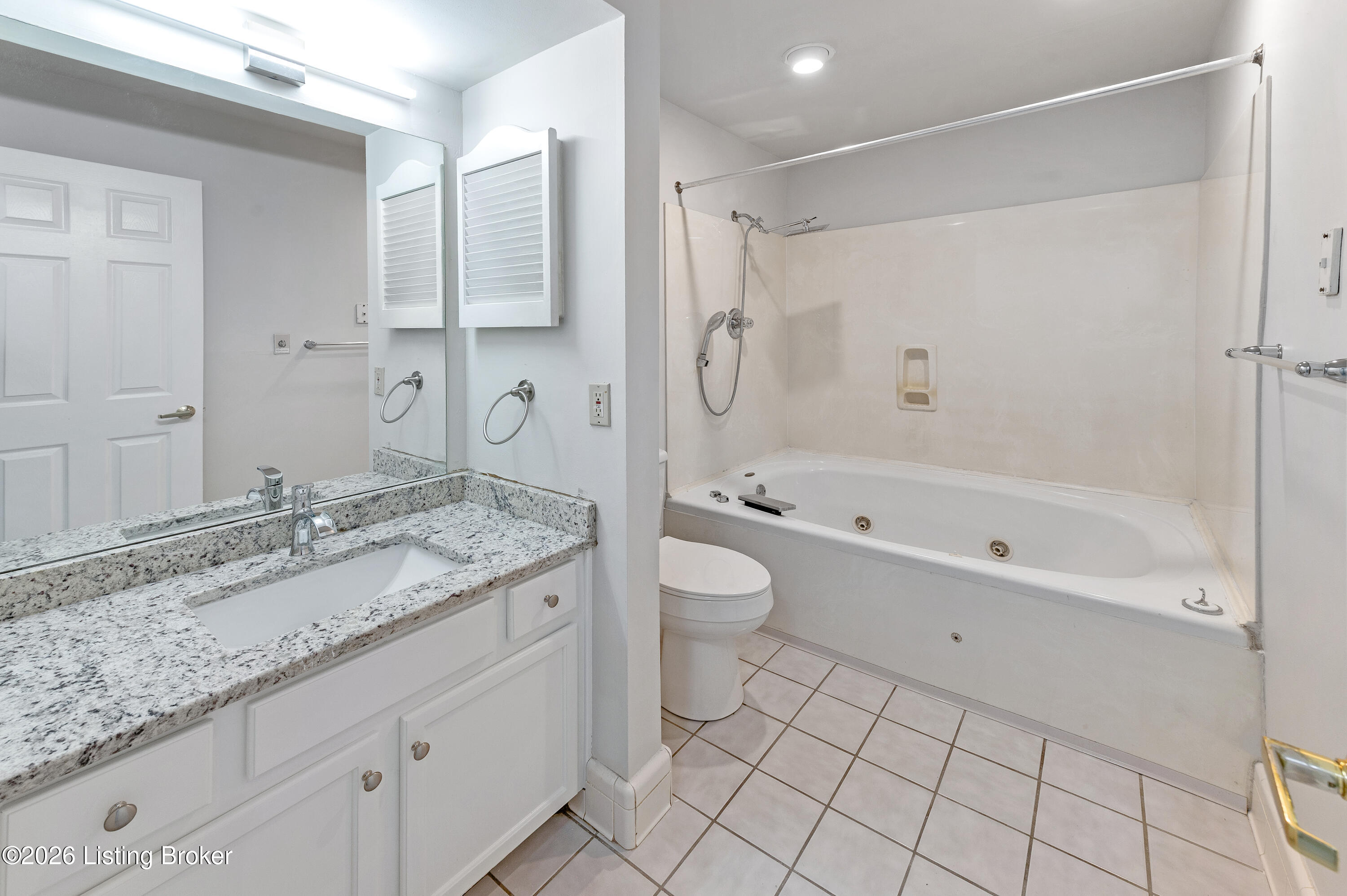 2730 Brownsboro Rd Apt 144 Property Photo 6