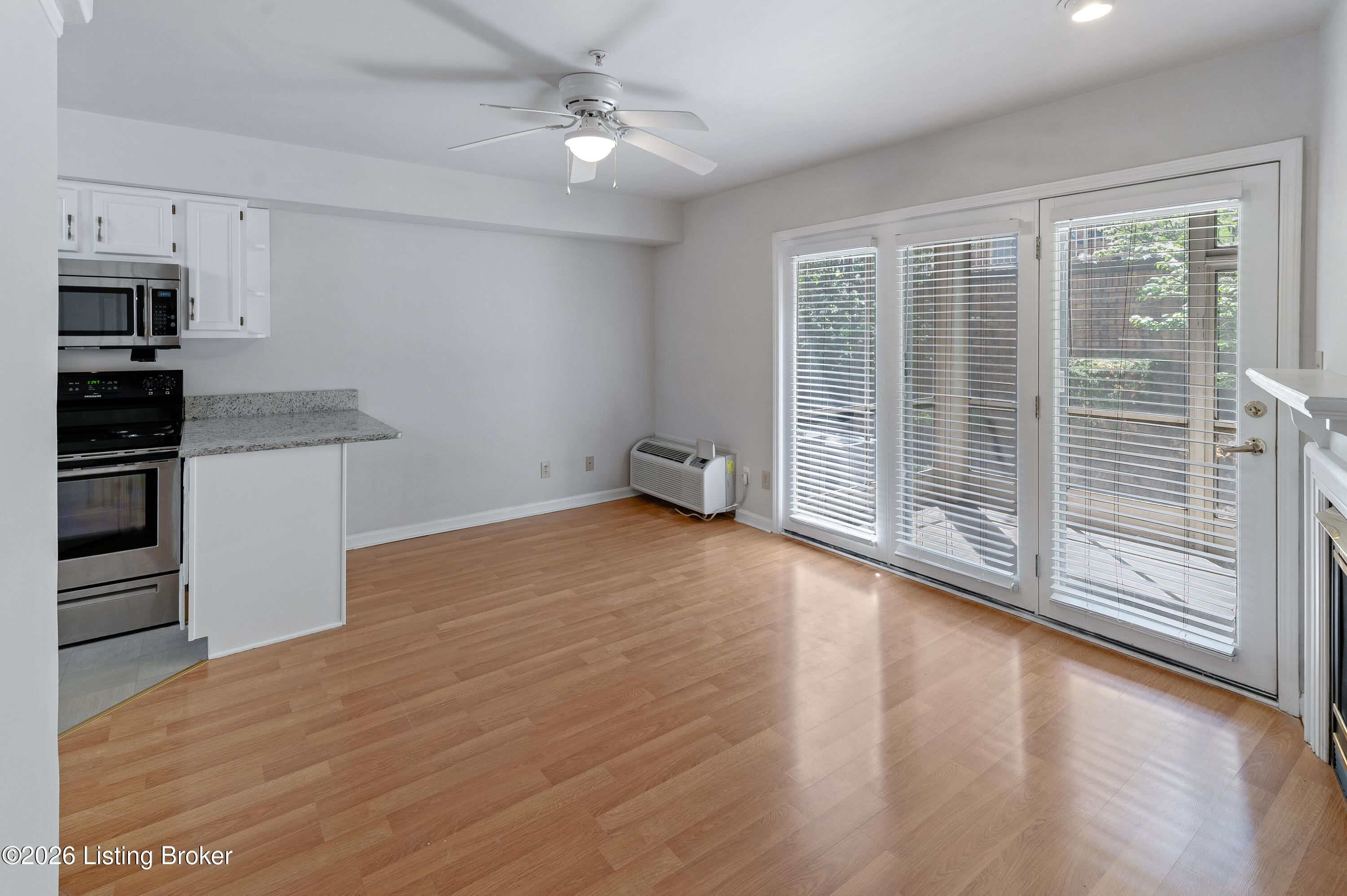 2730 Brownsboro Rd Apt 144 Property Photo 14