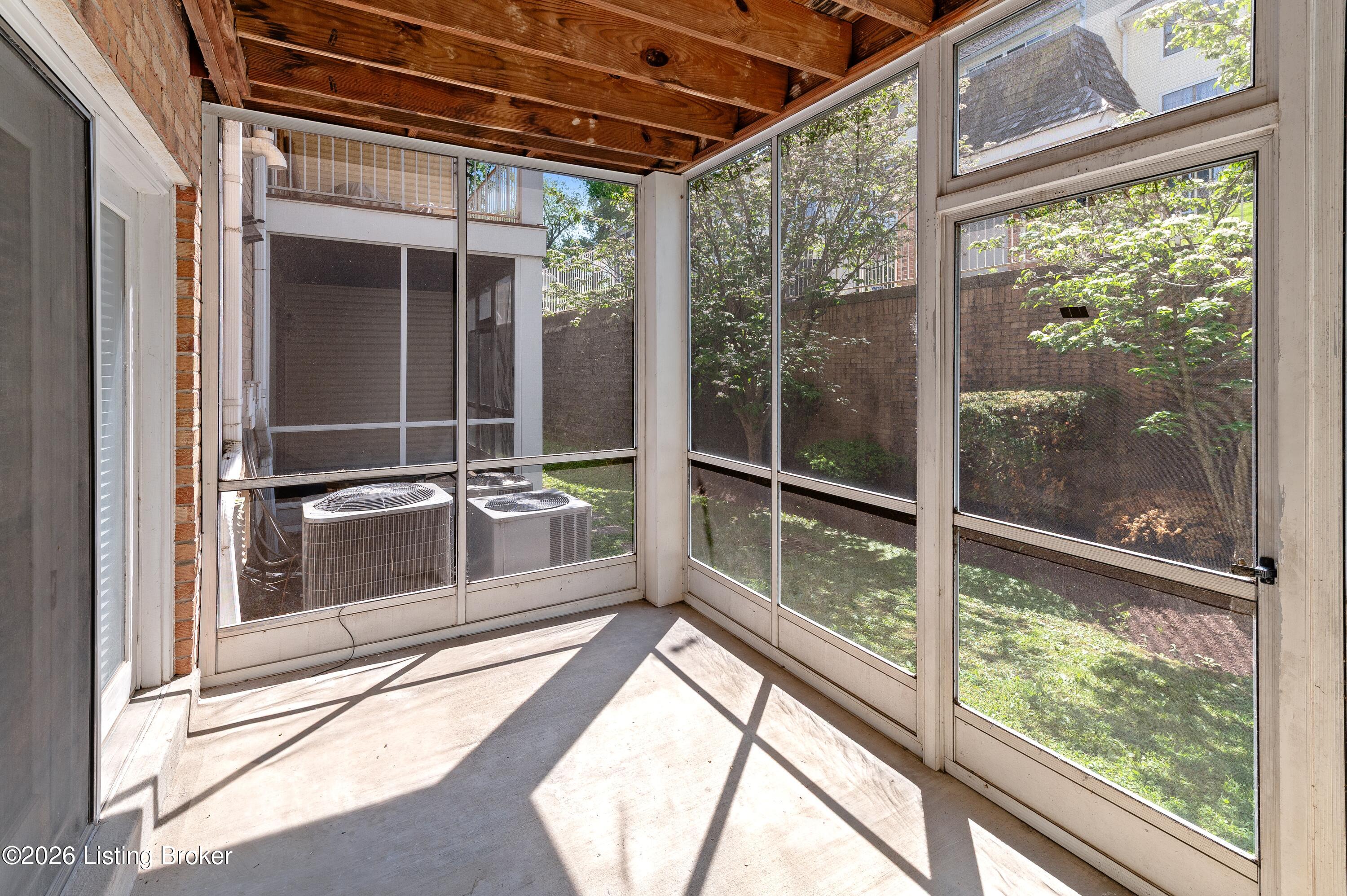 2730 Brownsboro Rd Apt 144 Property Photo 19