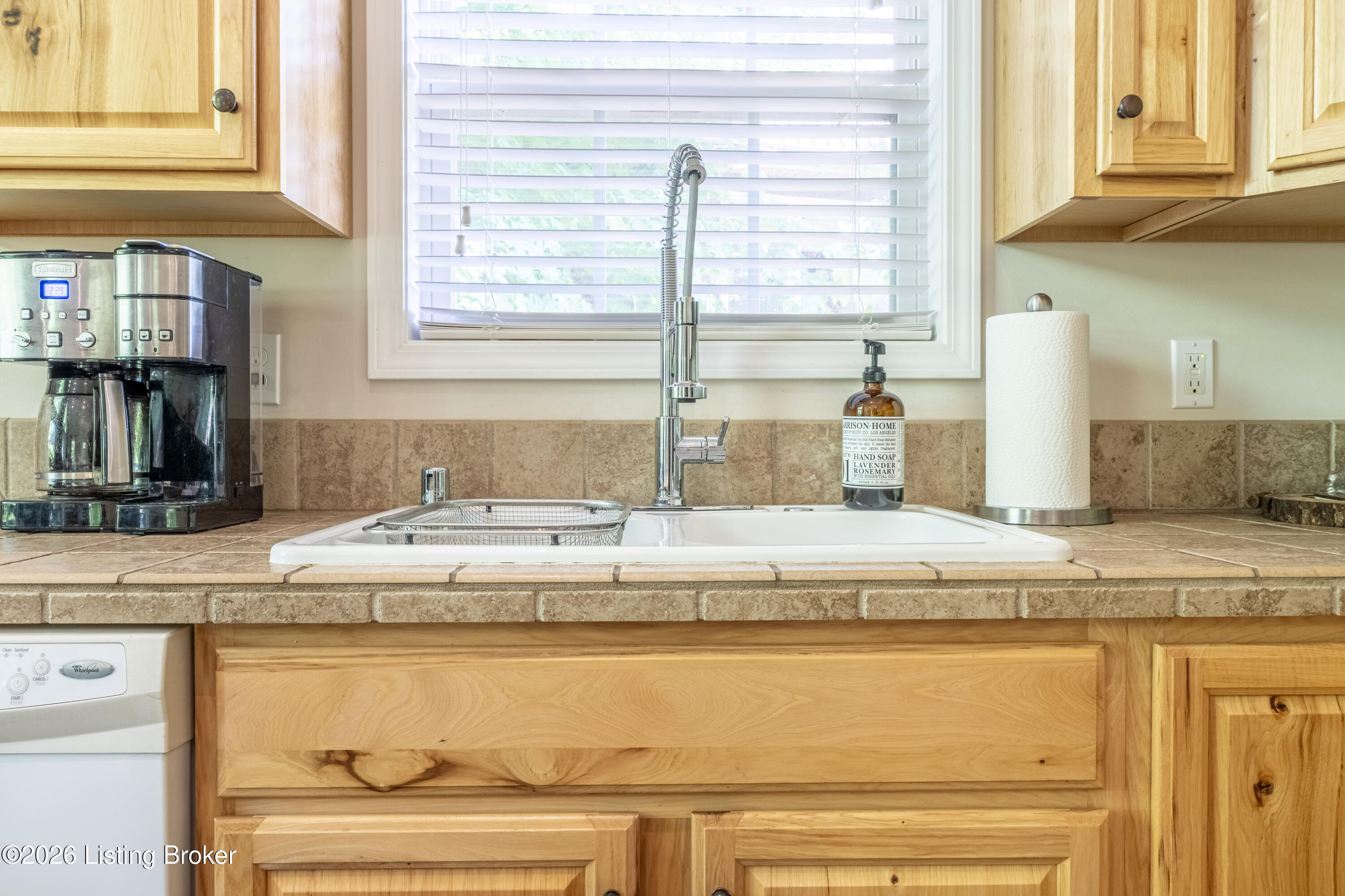 485 Bentwood Ln Property Photo 17