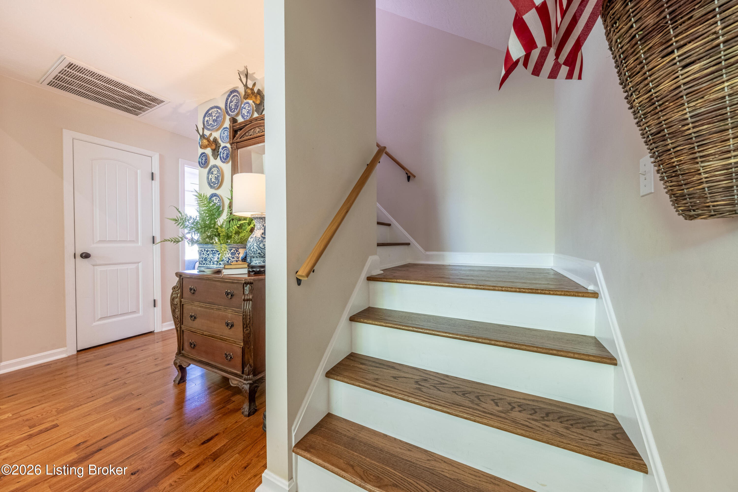 485 Bentwood Ln Property Photo 29