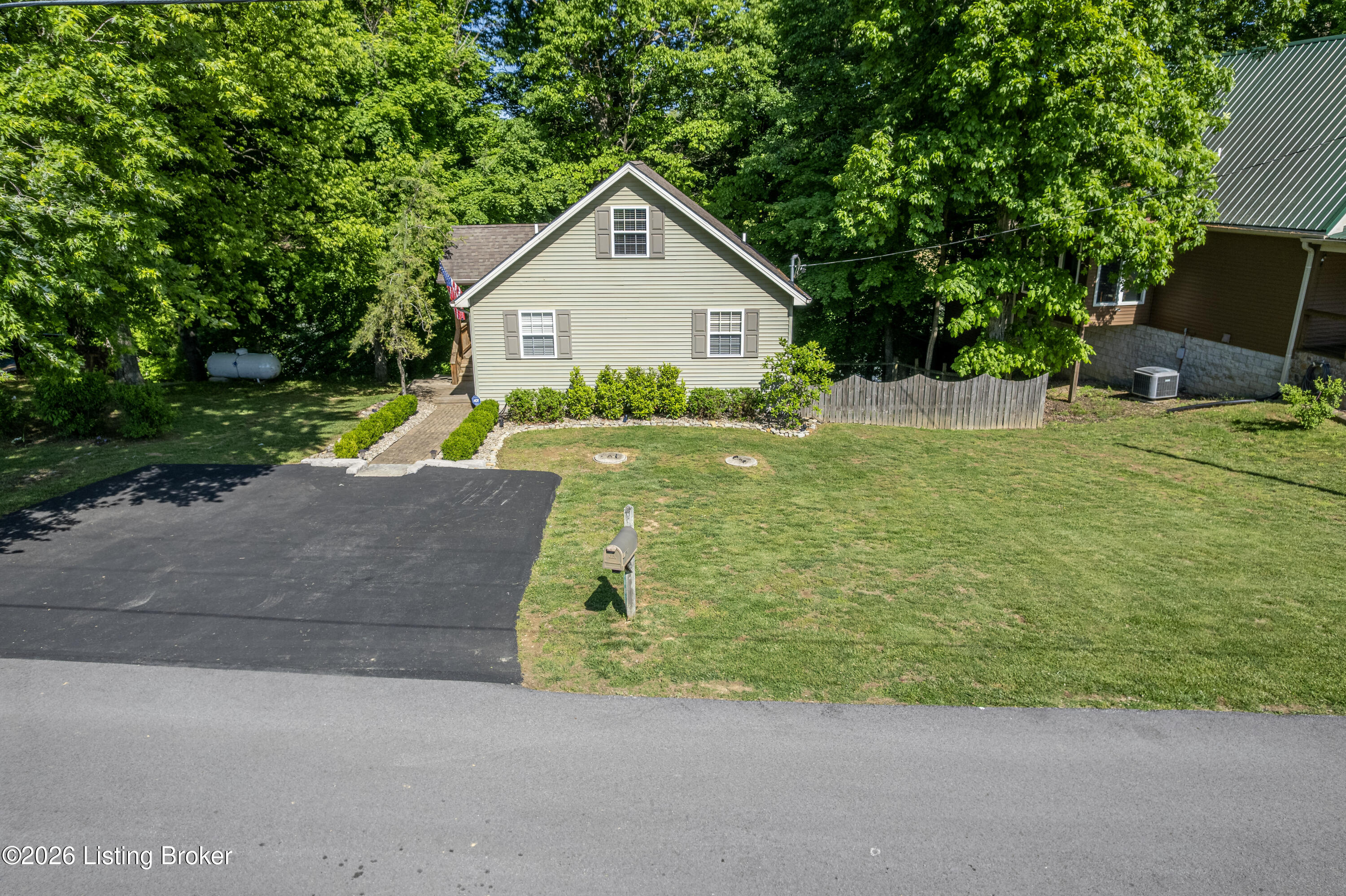 485 Bentwood Ln Property Photo 62