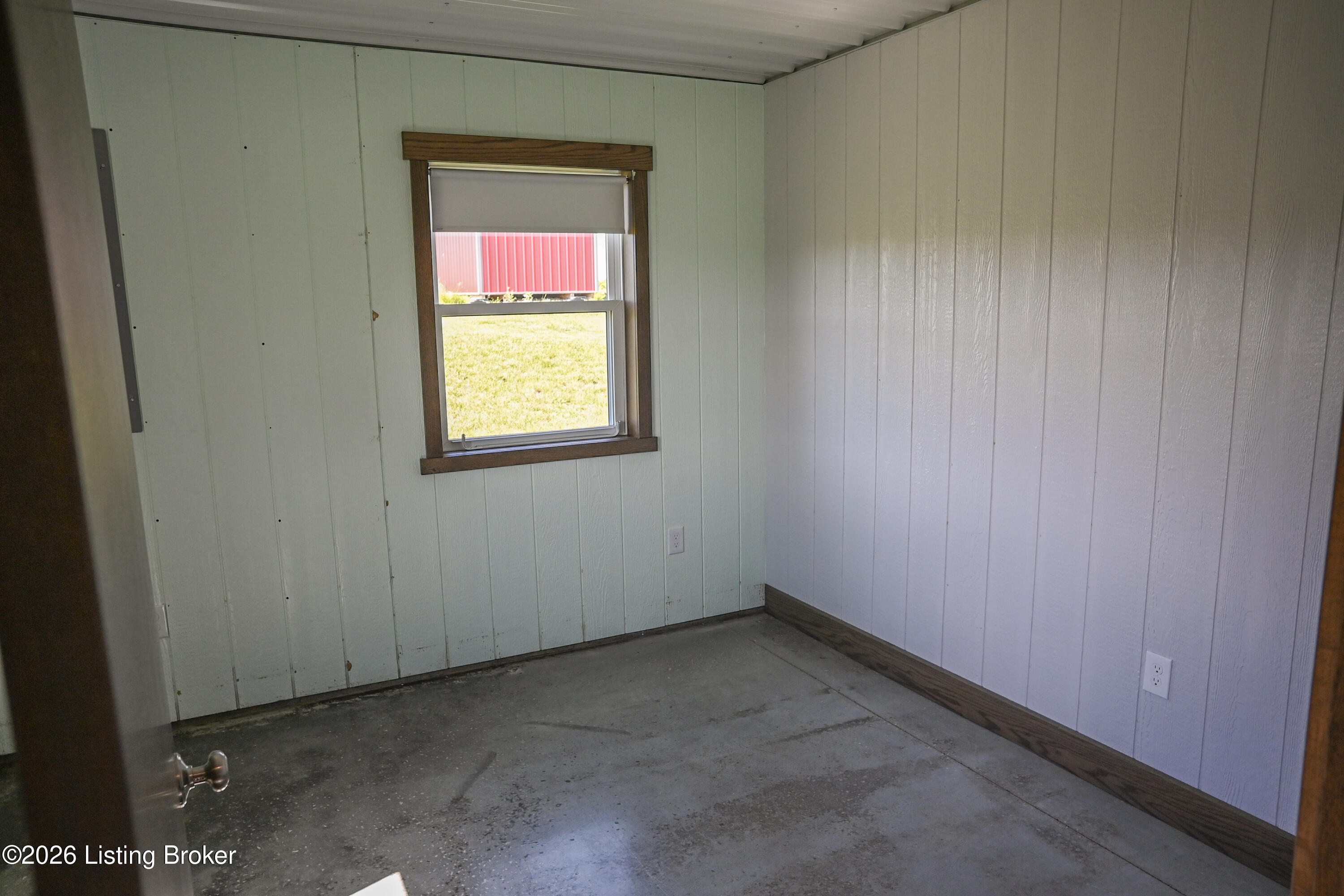 904 Lawrenceburg Rd Property Photo 35