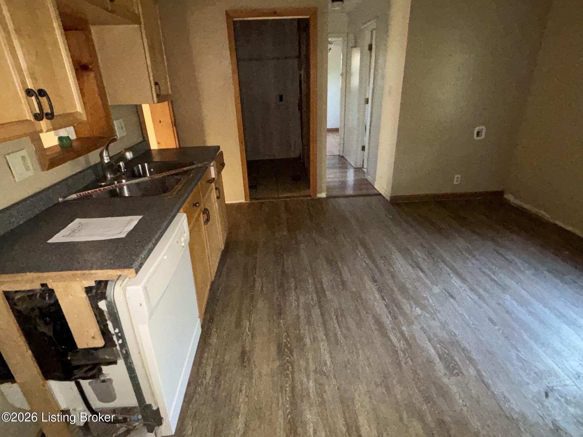 186 Blakemore Ln Property Photo 12
