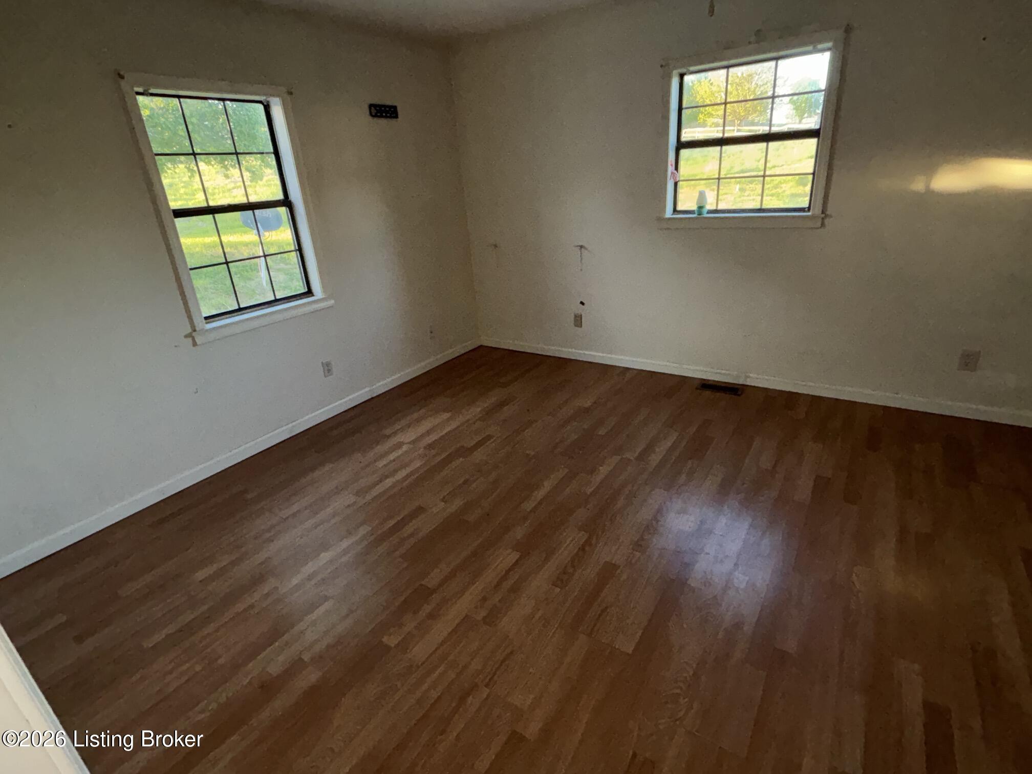 186 Blakemore Ln Property Photo 17