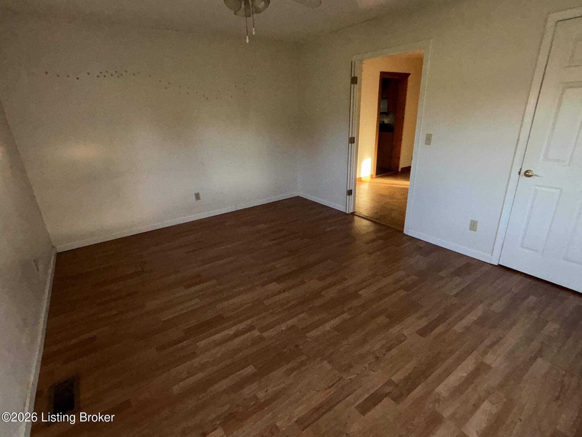 186 Blakemore Ln Property Photo 18