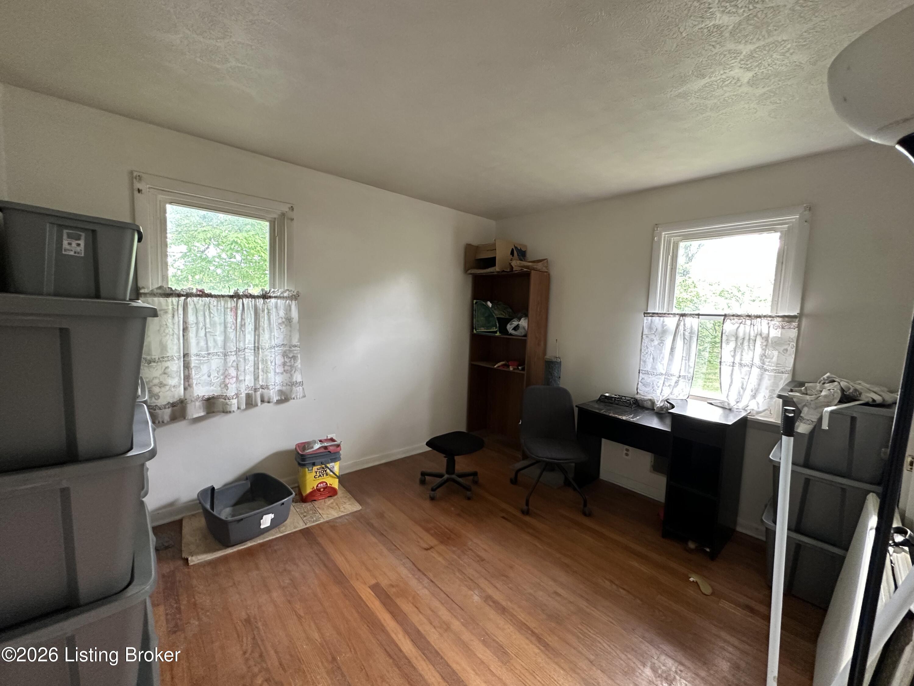 804 Wallace Ave Property Photo 10