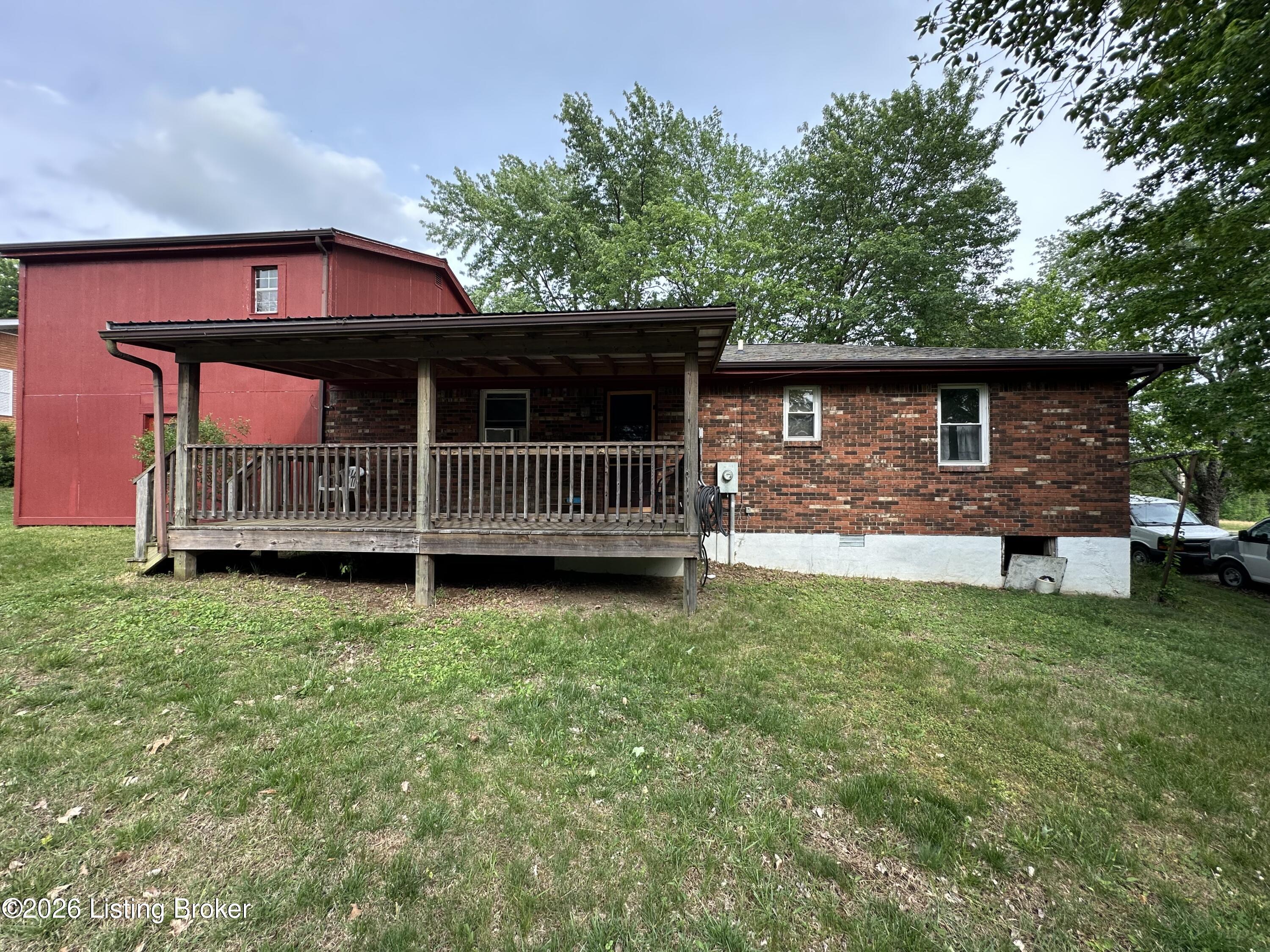 804 Wallace Ave Property Photo 22