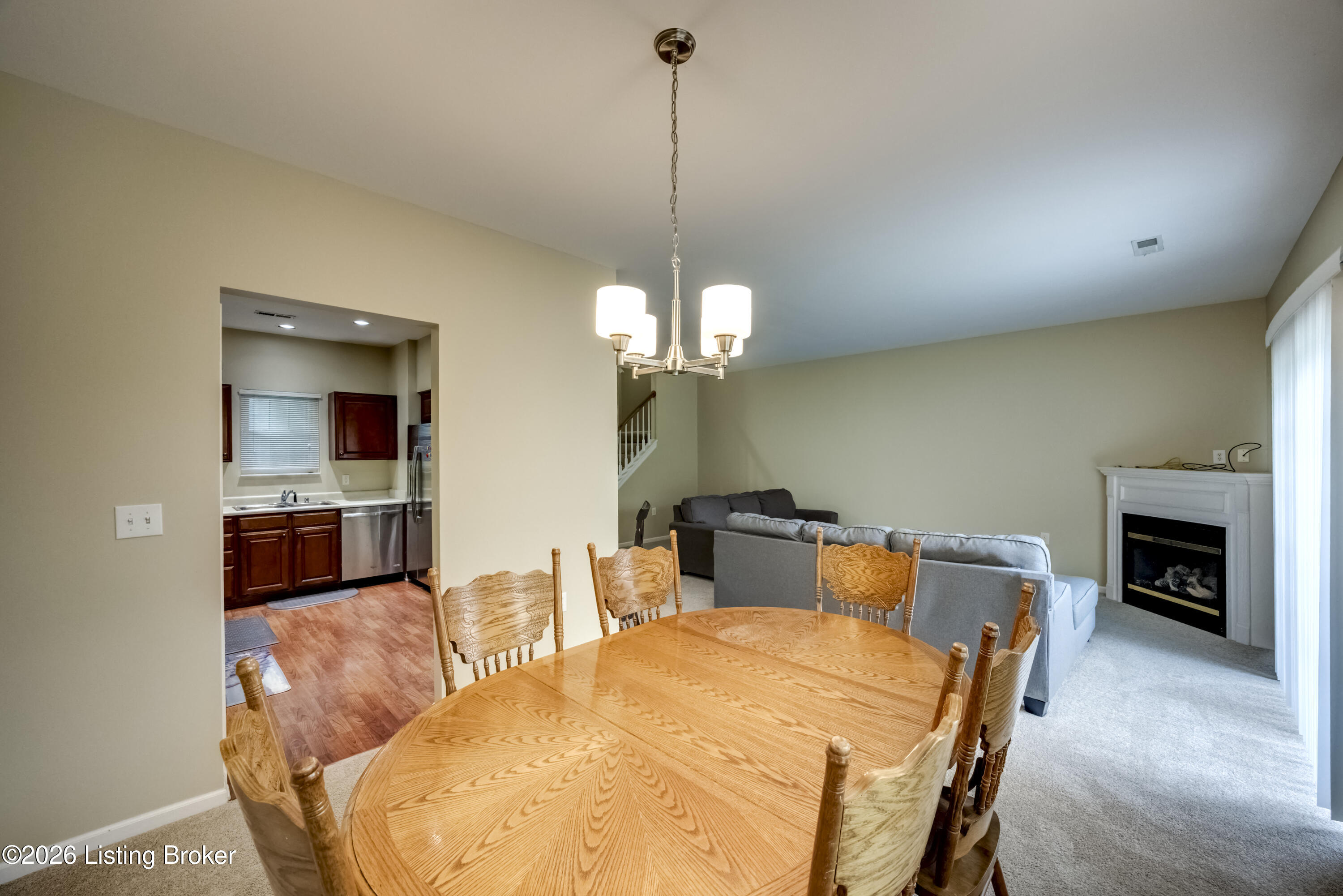5034 Ardossan Square Property Photo 14