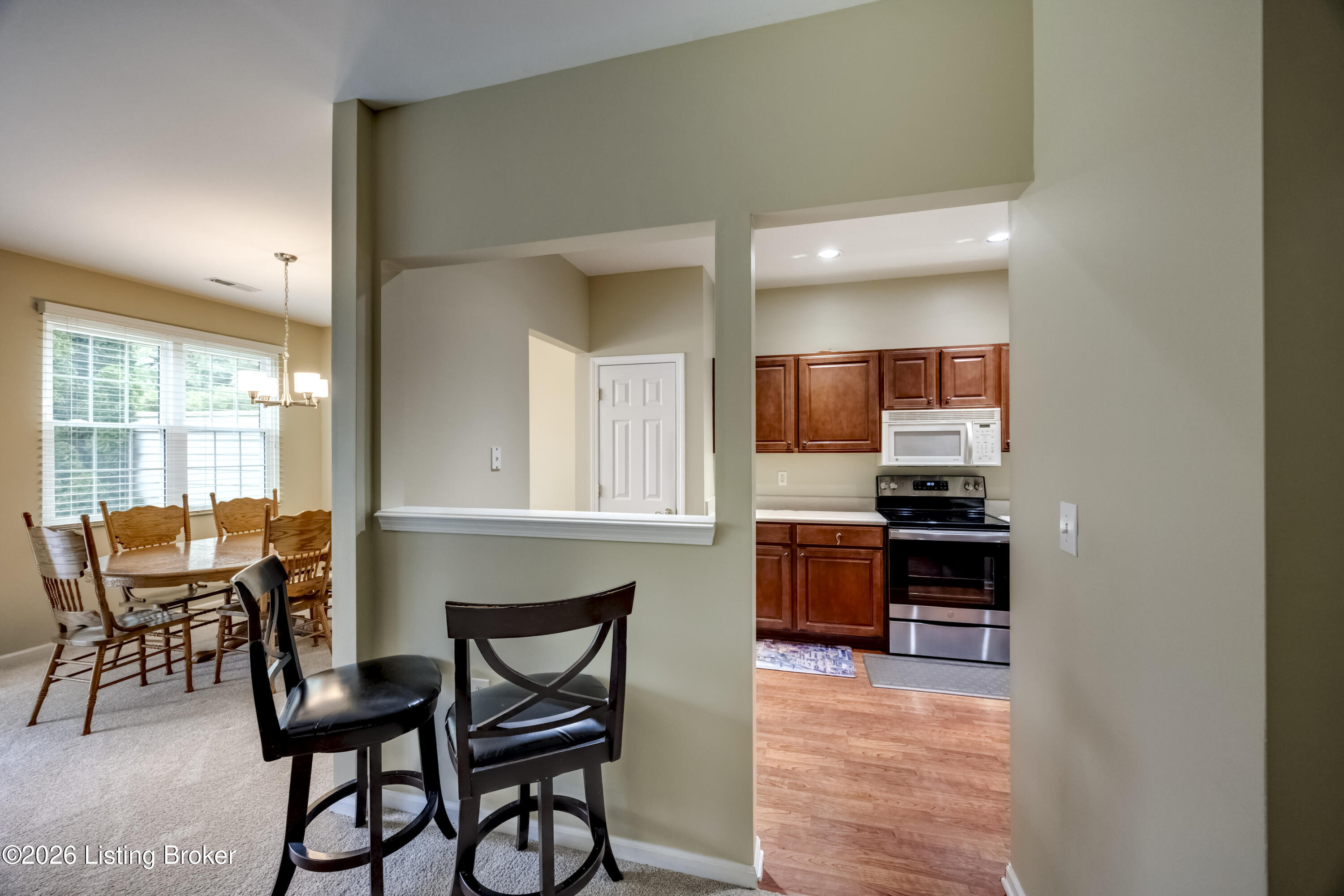 5034 Ardossan Square Property Photo 17